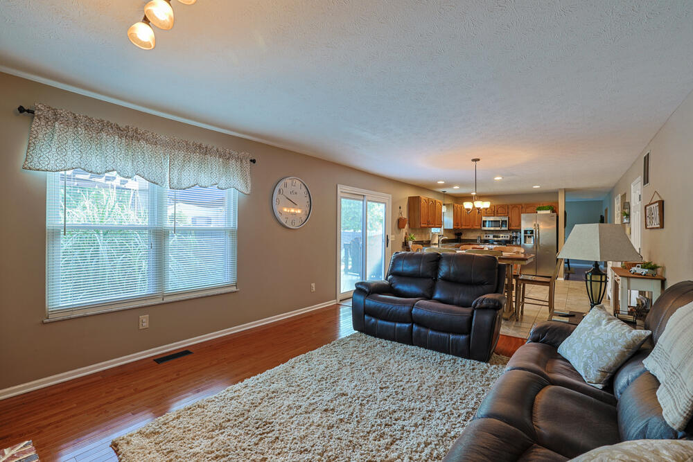 355 Mecca, Vandalia, Ohio 45377