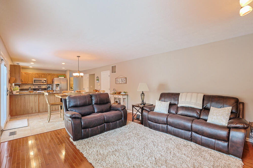 355 Mecca, Vandalia, Ohio 45377