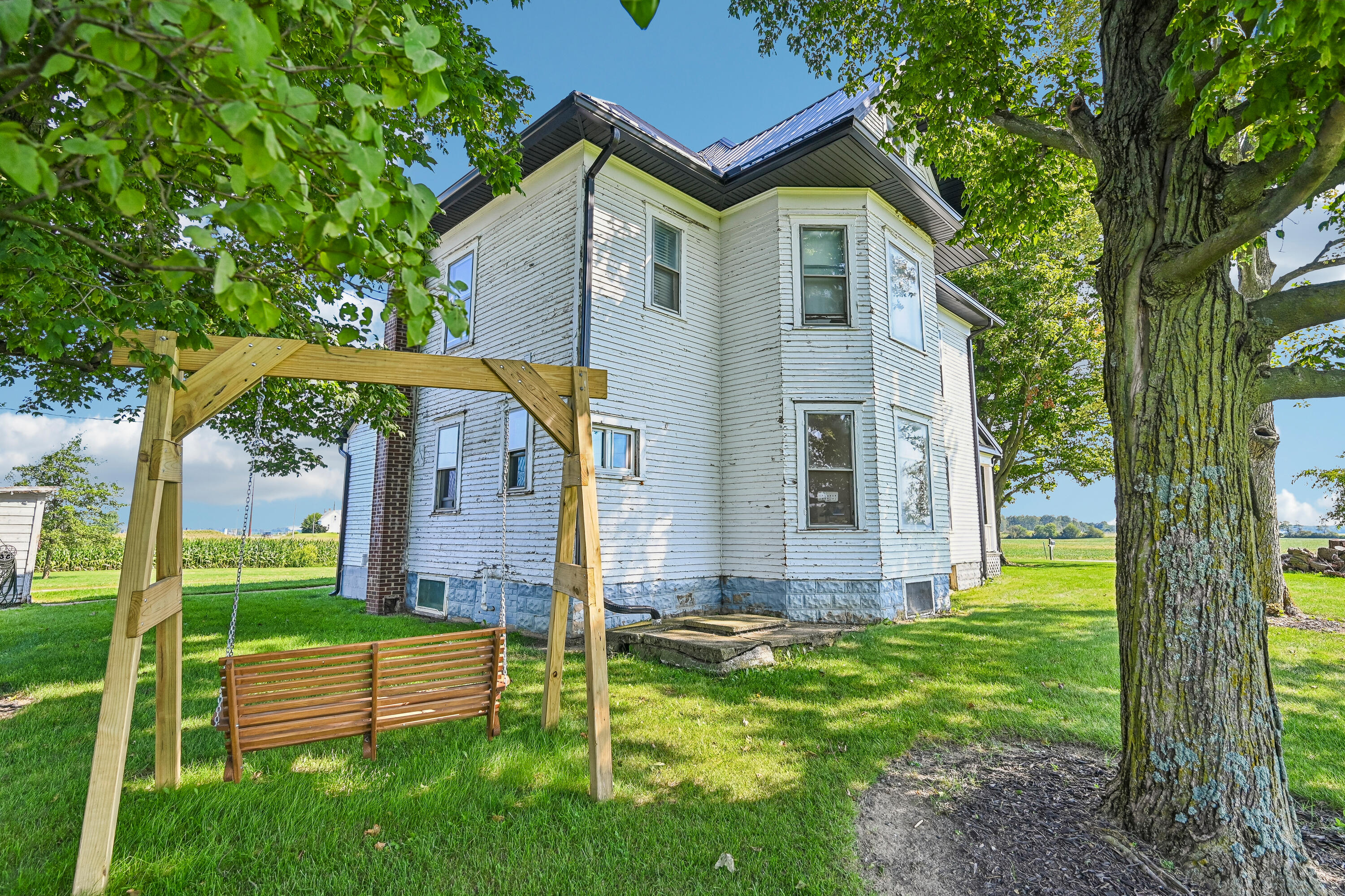 18021 County Road 75, Belle Center, Ohio 43310