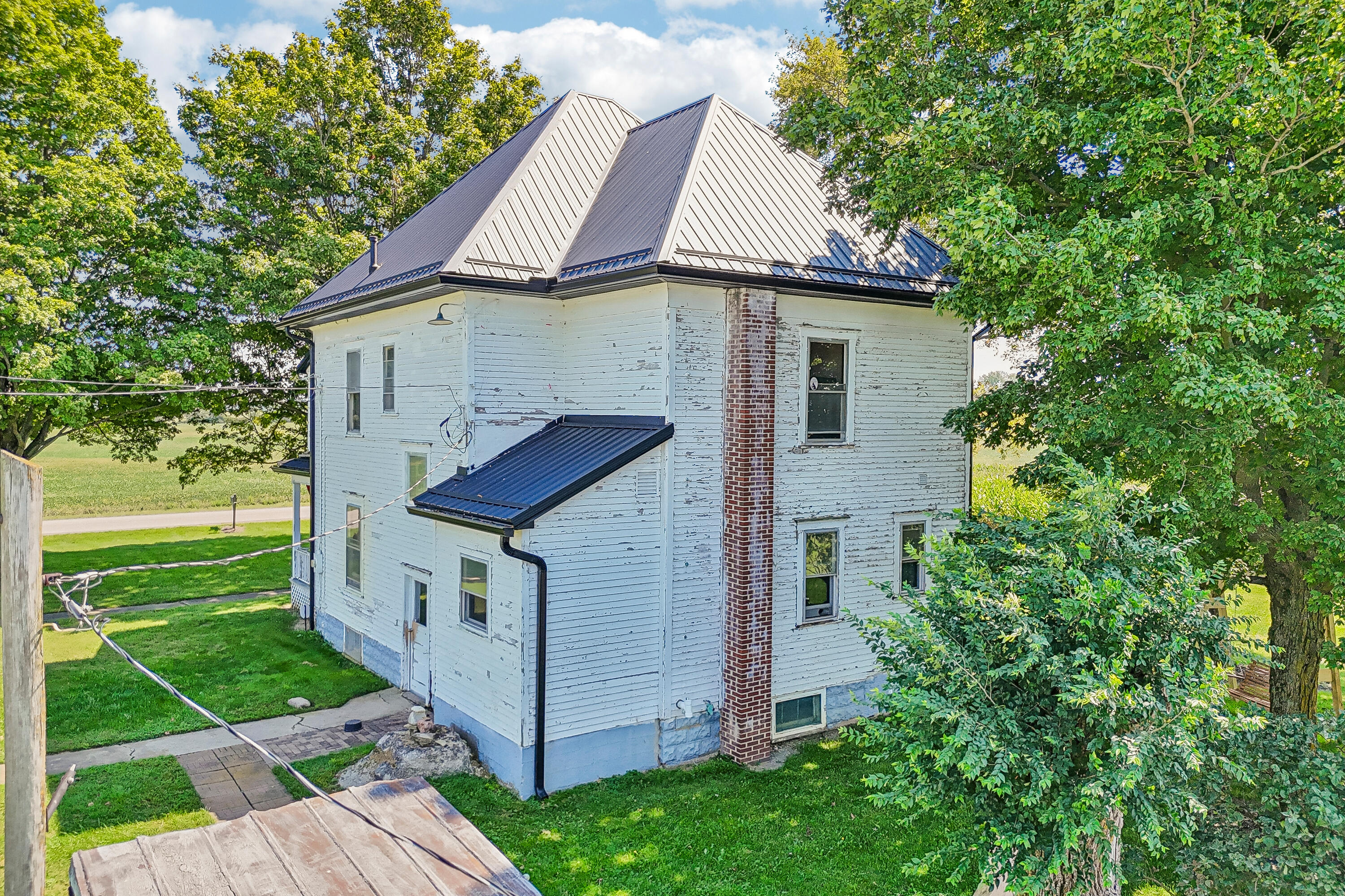 18021 County Road 75, Belle Center, Ohio 43310