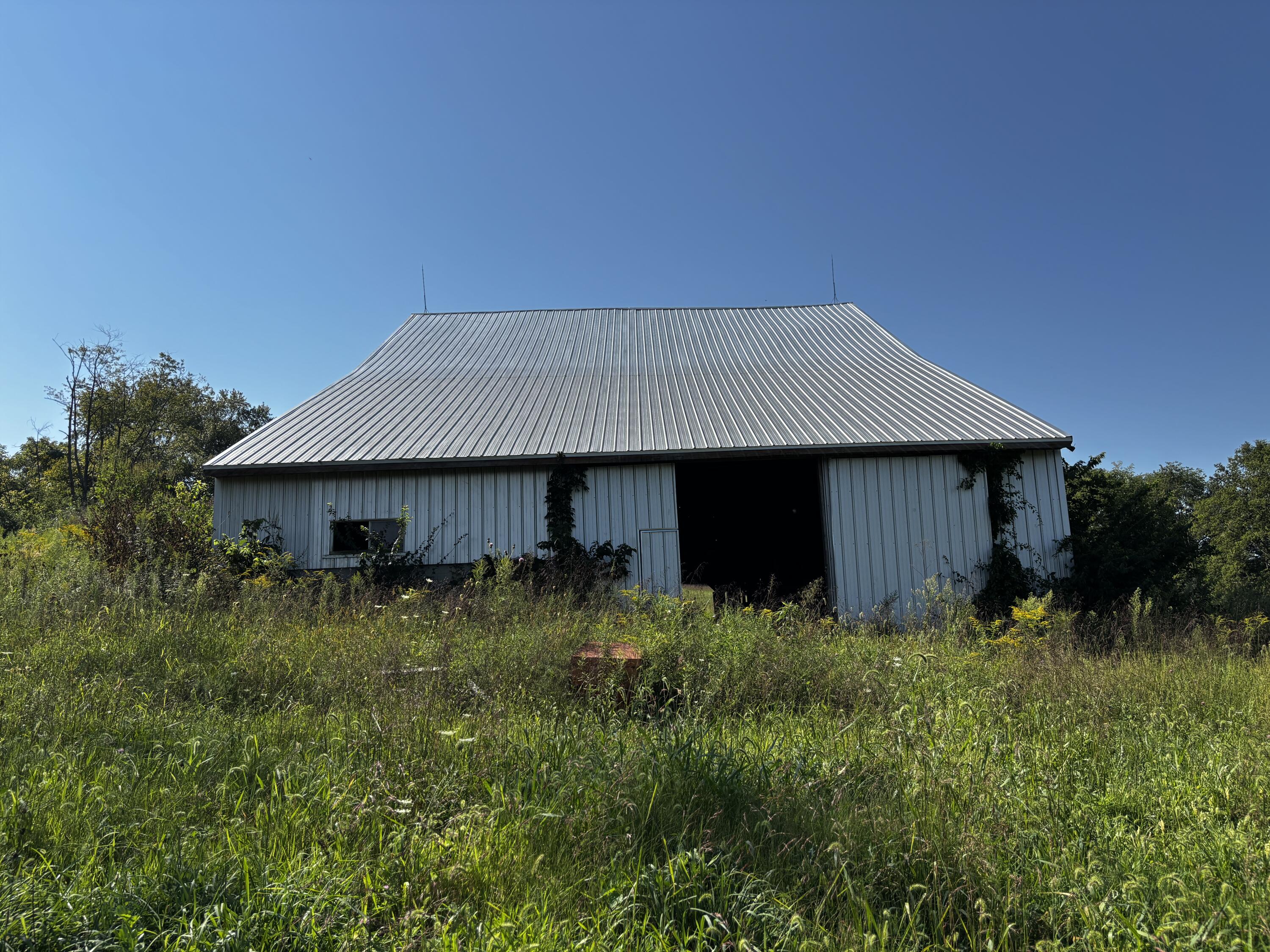 10331 Upper Alexander, New Paris, Ohio 45347
