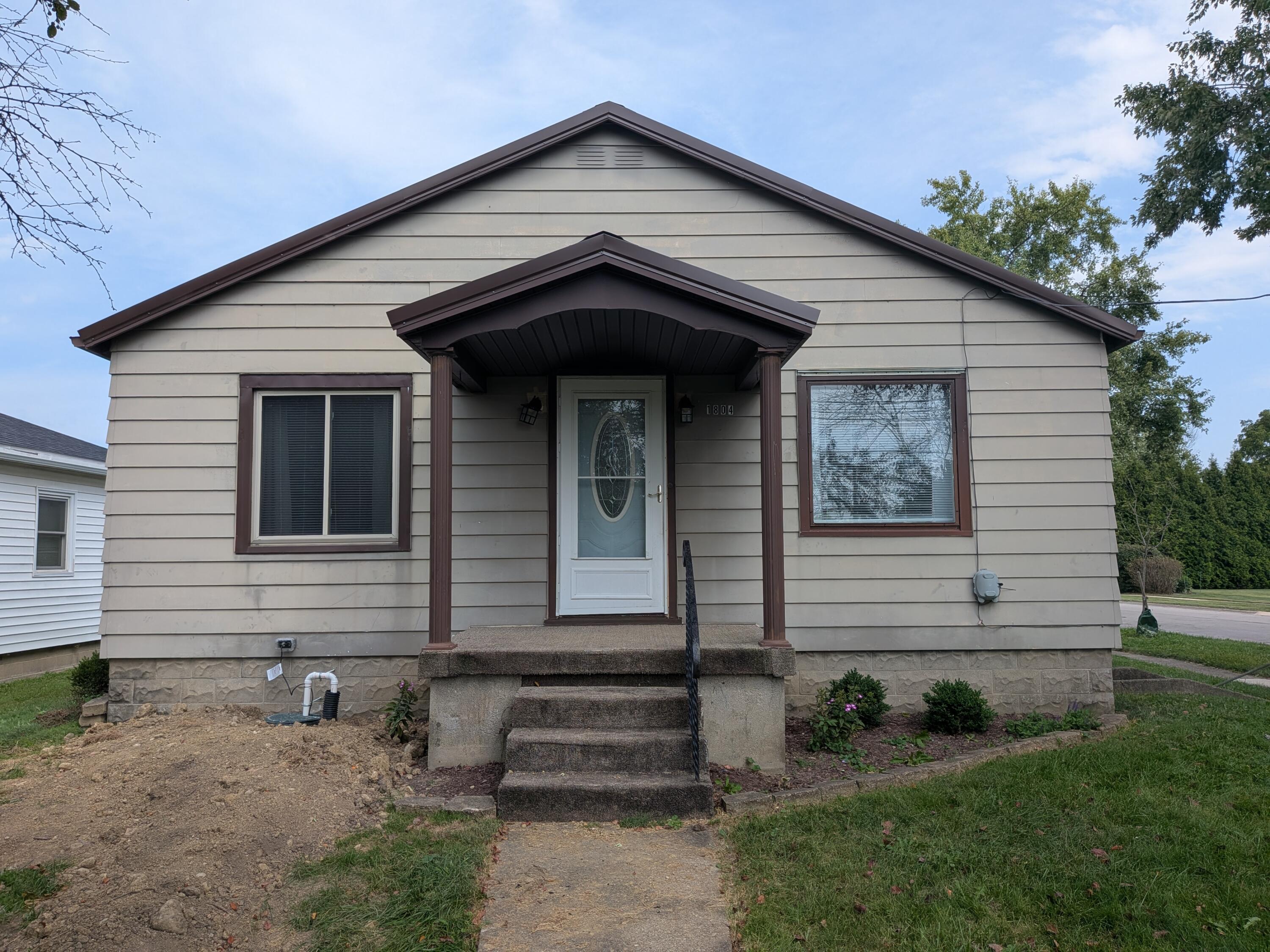 1804 Wapakoneta, Sidney, Ohio 45365