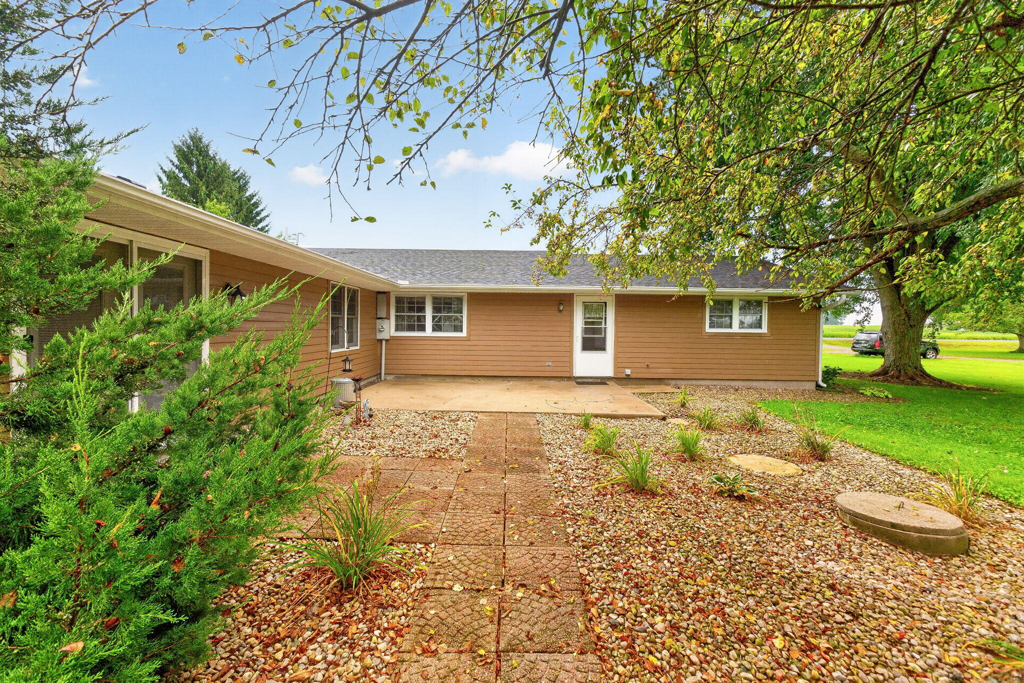 5800 Game Farm, Urbana, Ohio 43078