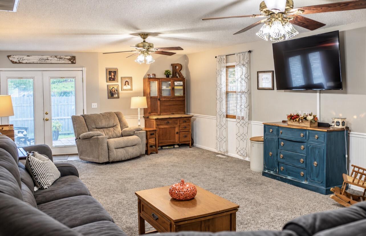 1159 Hemlock, Springfield, Ohio 45506