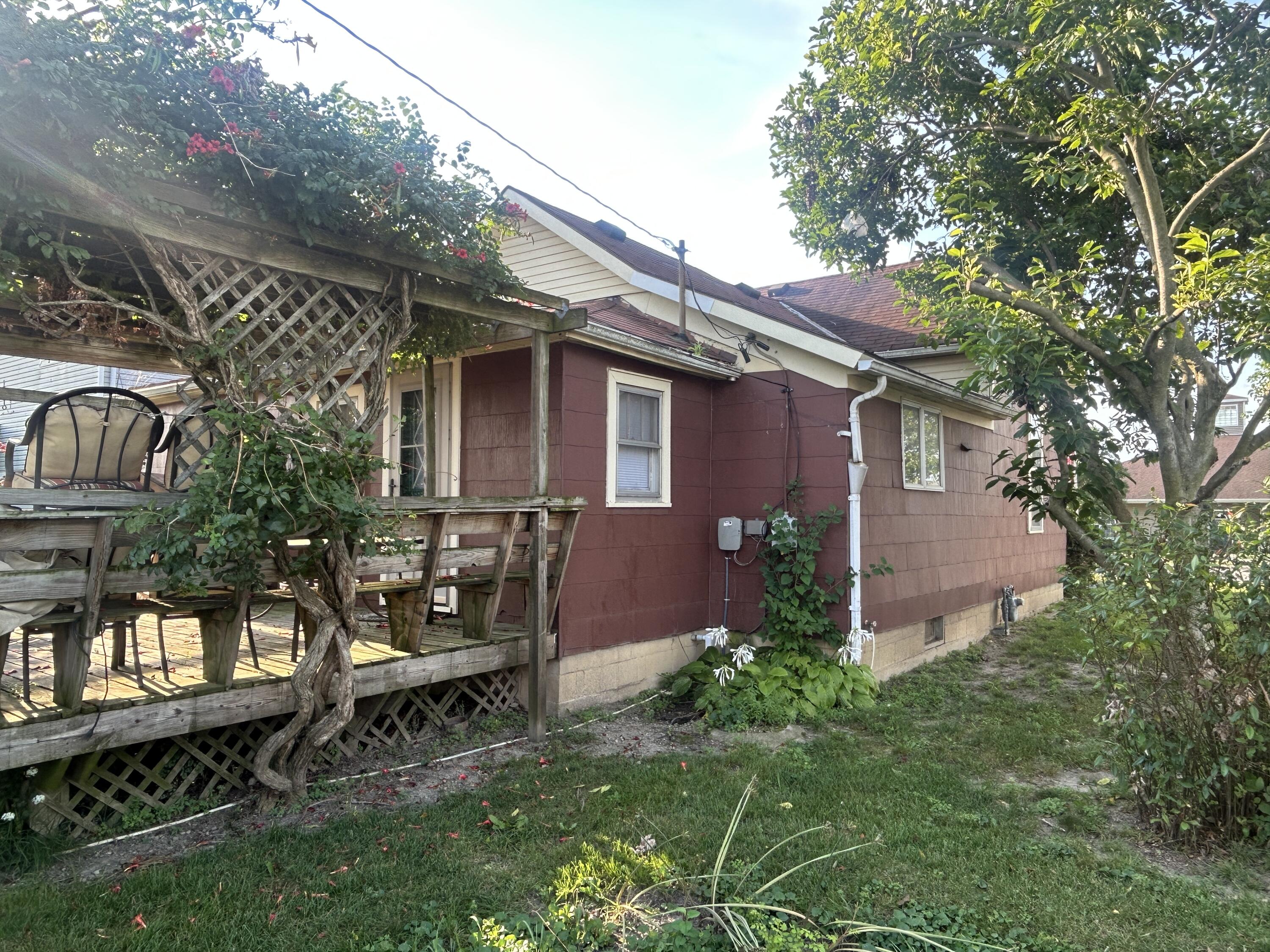 521 Wayne, Celina, Ohio 45822