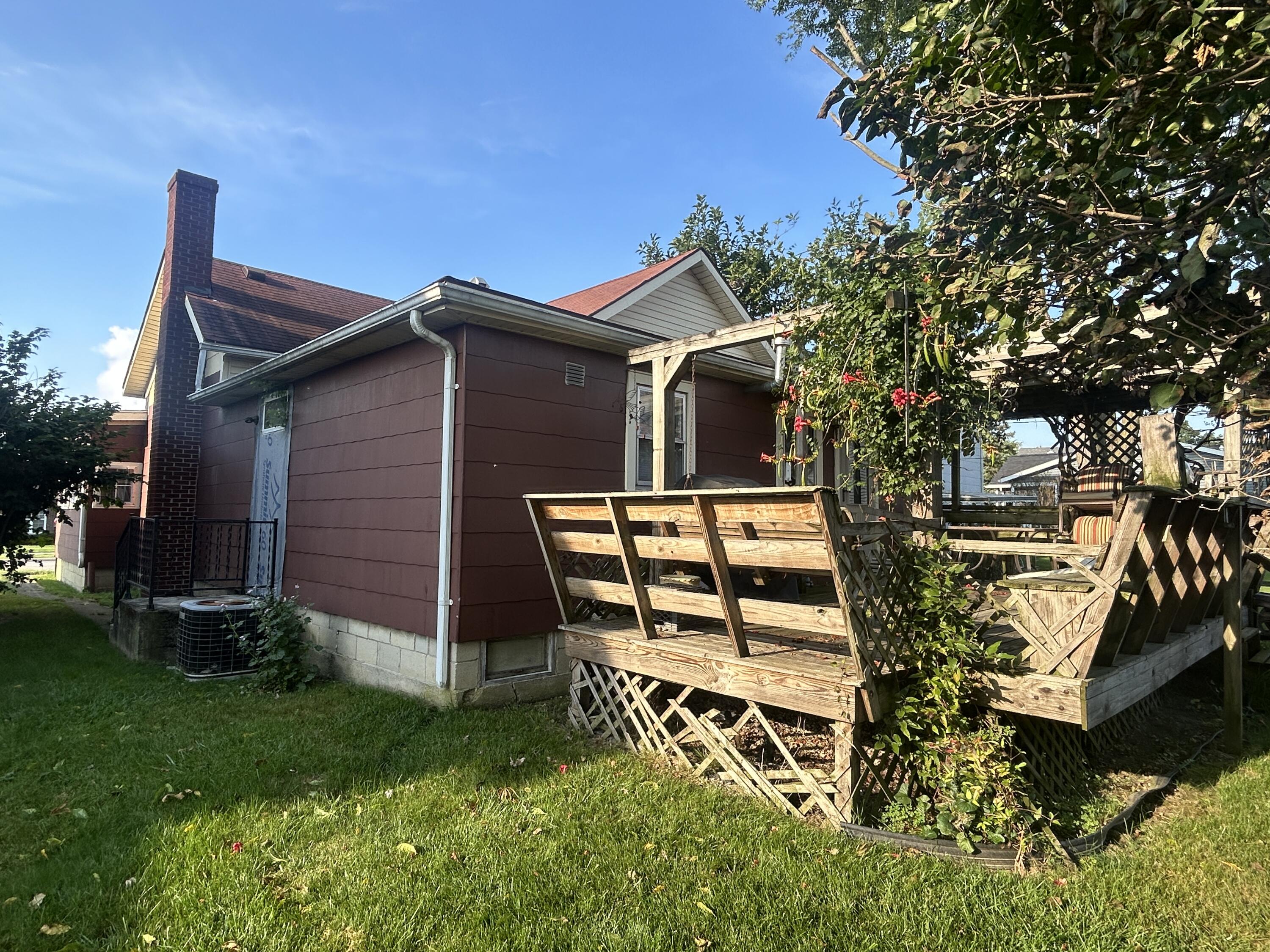 521 Wayne, Celina, Ohio 45822