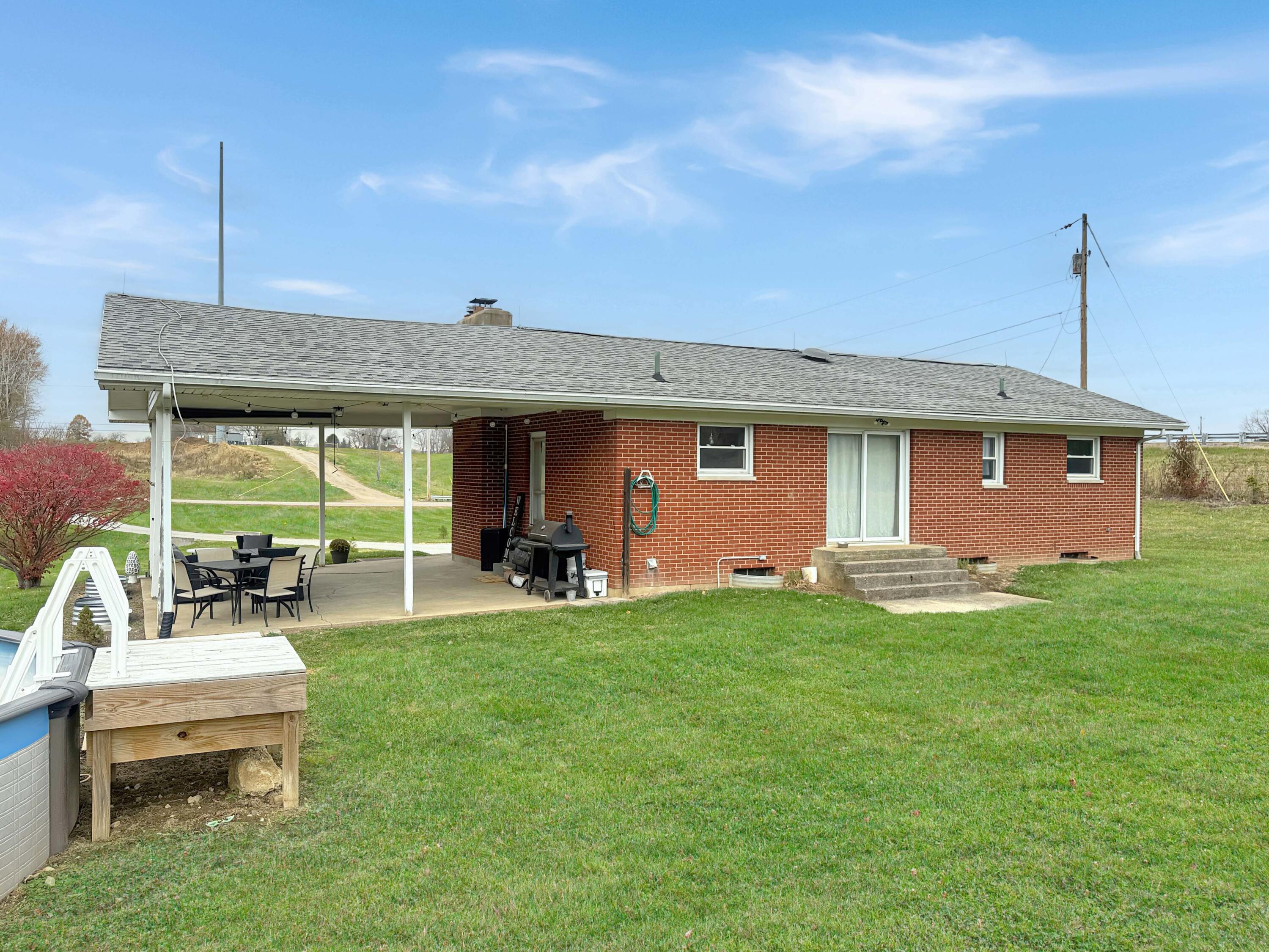 3770 Bosart, Springfield, Ohio 45503