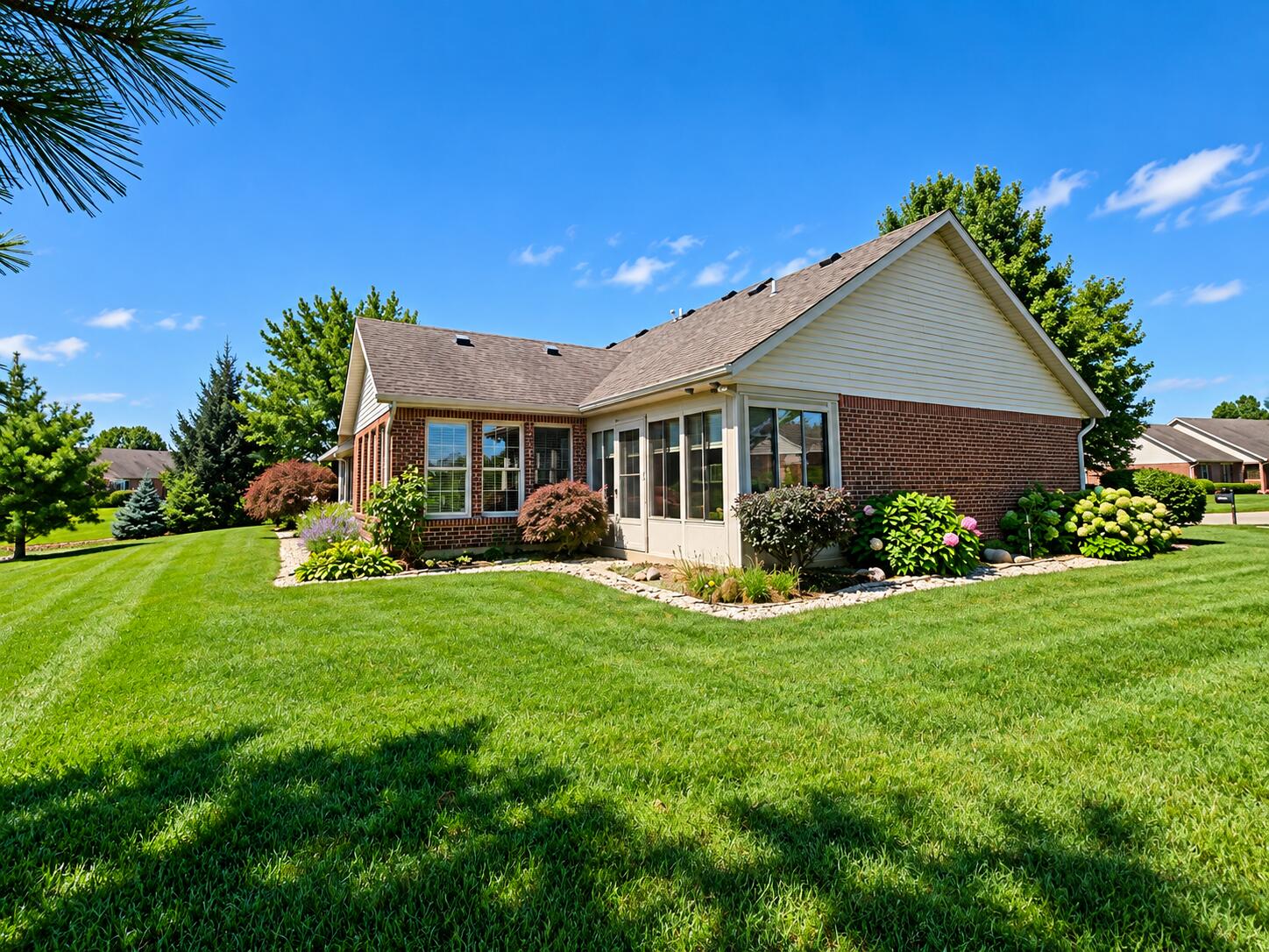 1922 Cattail Point, Springfield, Ohio 45502