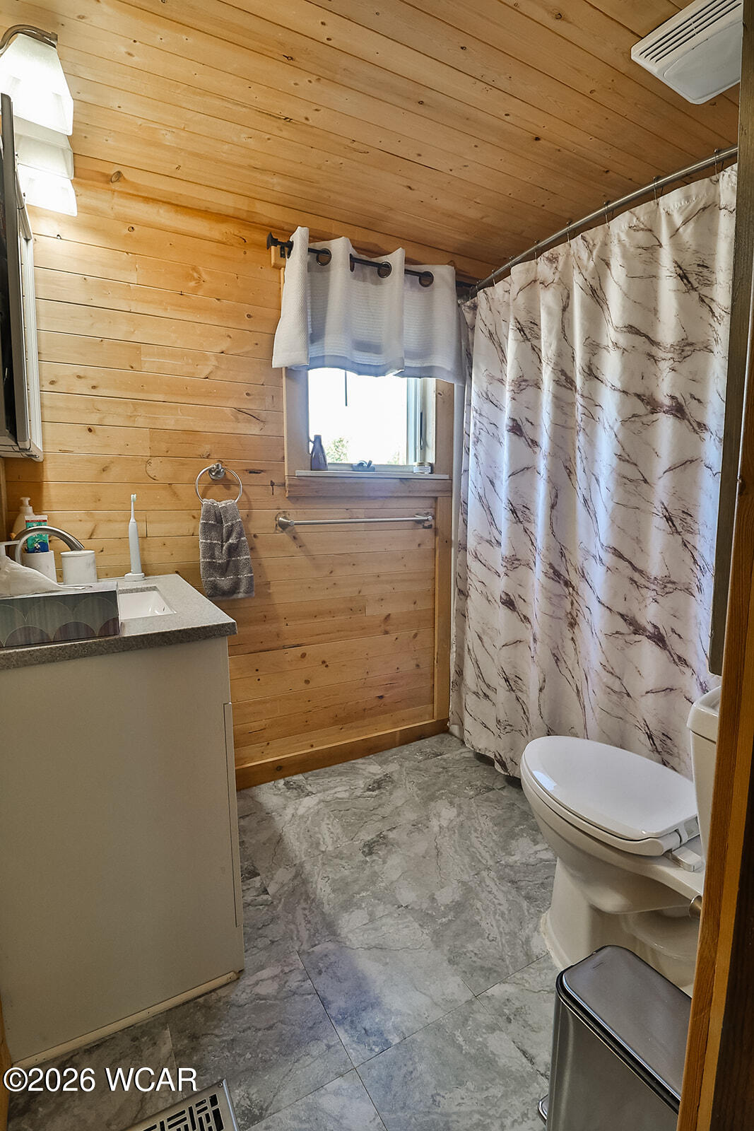 333 Napoleon Road, Harrod, Ohio