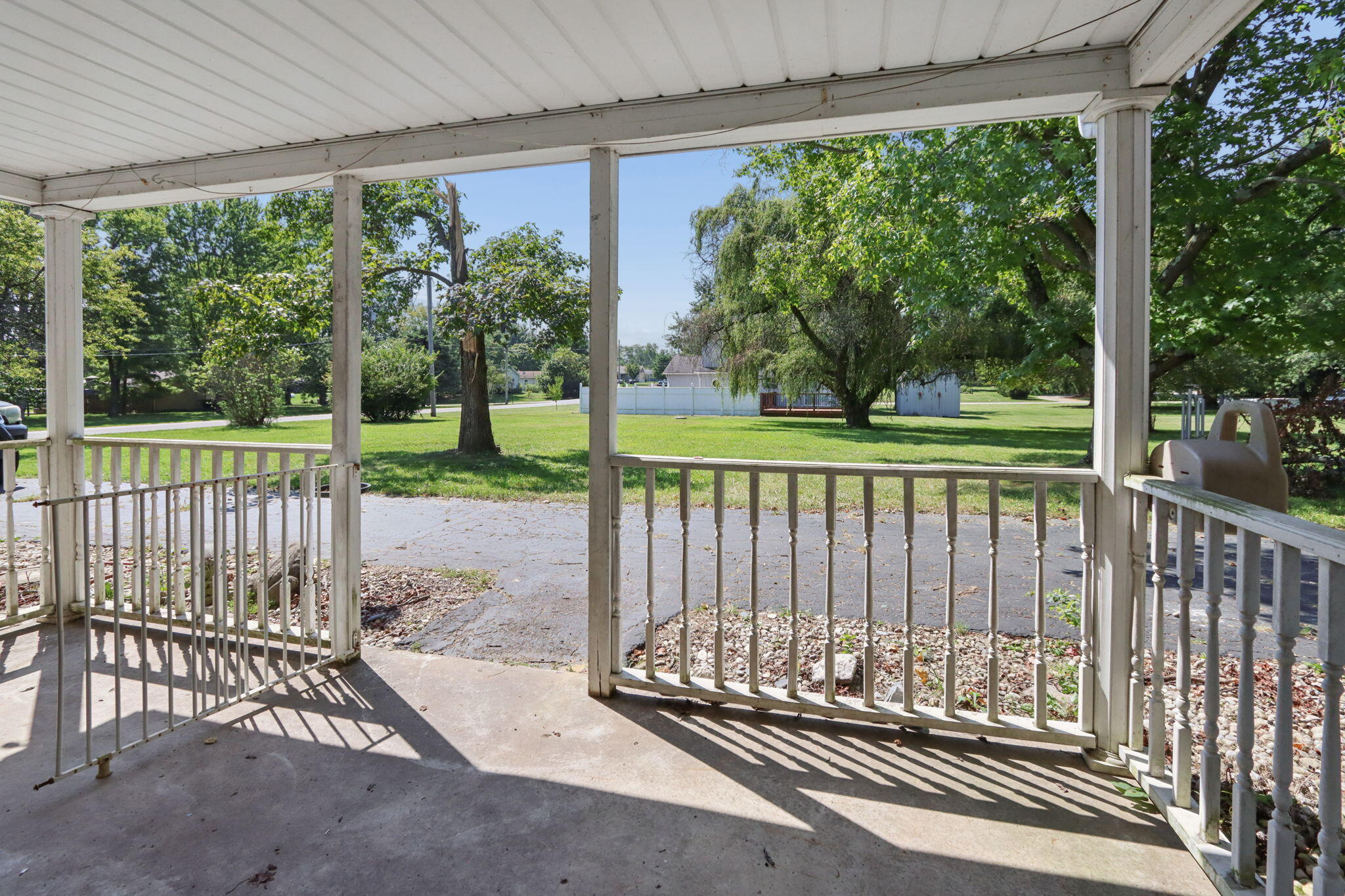 2430 Choctaw, London, Ohio 43140
