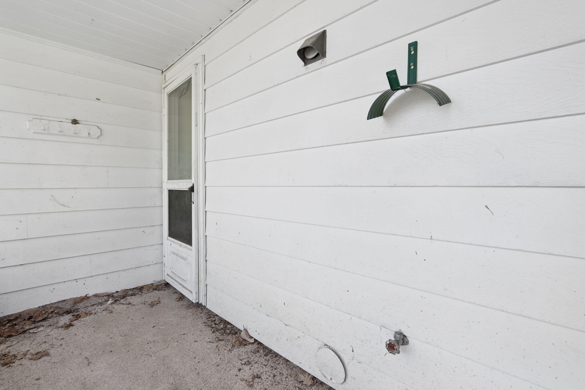 2430 Choctaw, London, Ohio 43140