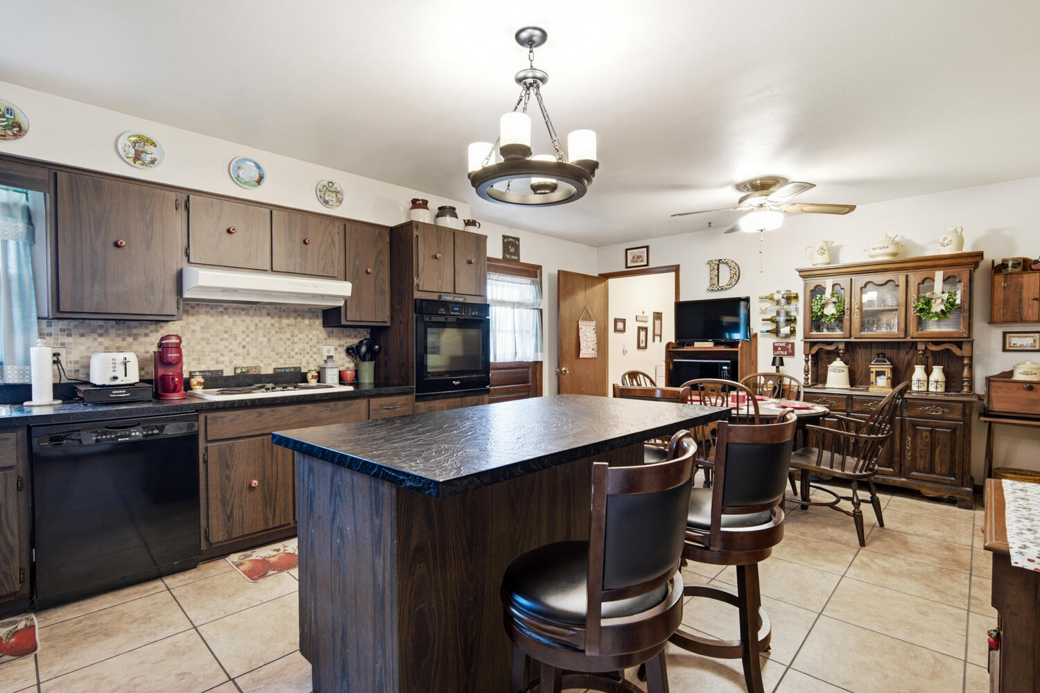 1131 Cloverdale, Troy, Ohio 45373