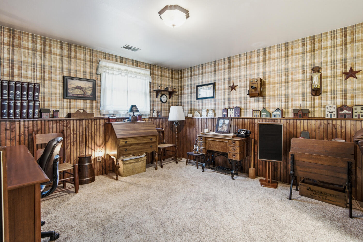 1131 Cloverdale, Troy, Ohio 45373