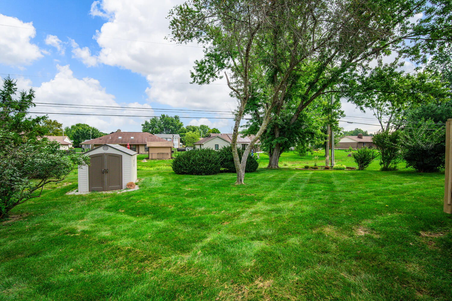 1131 Cloverdale, Troy, Ohio 45373