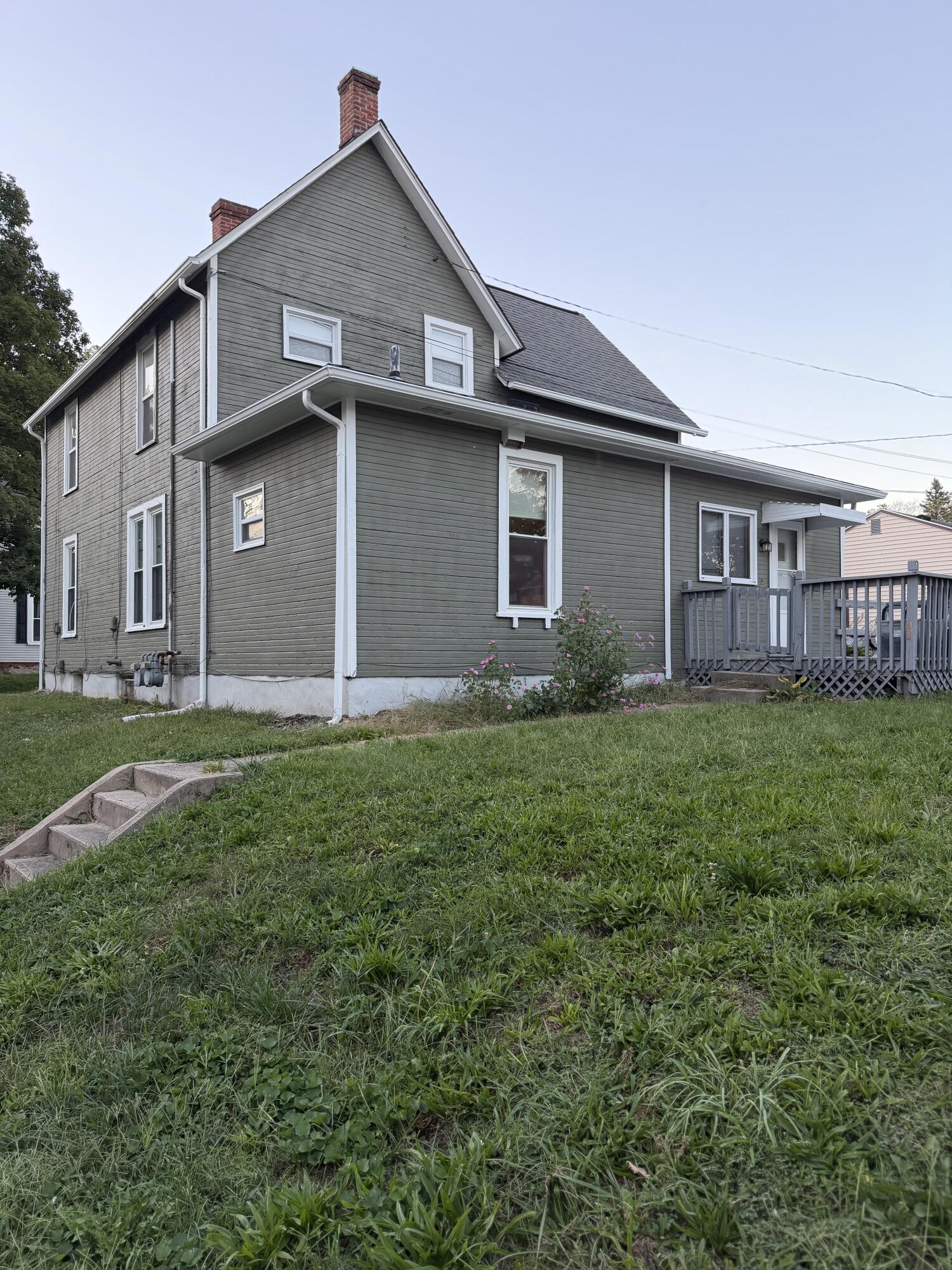 22 Willis, London, Ohio 43140