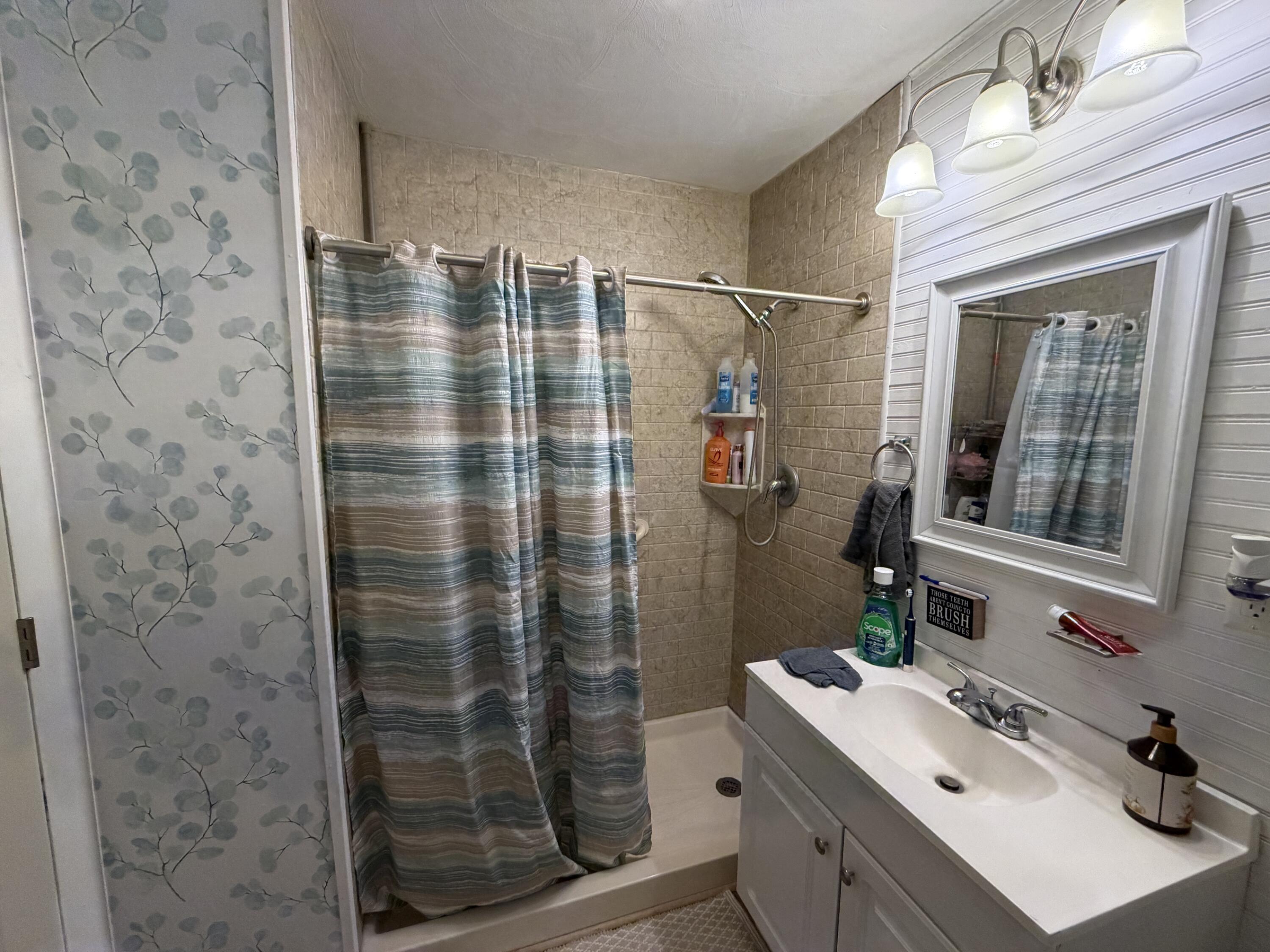 5642 Patterson Halpin, Sidney, Ohio 45365