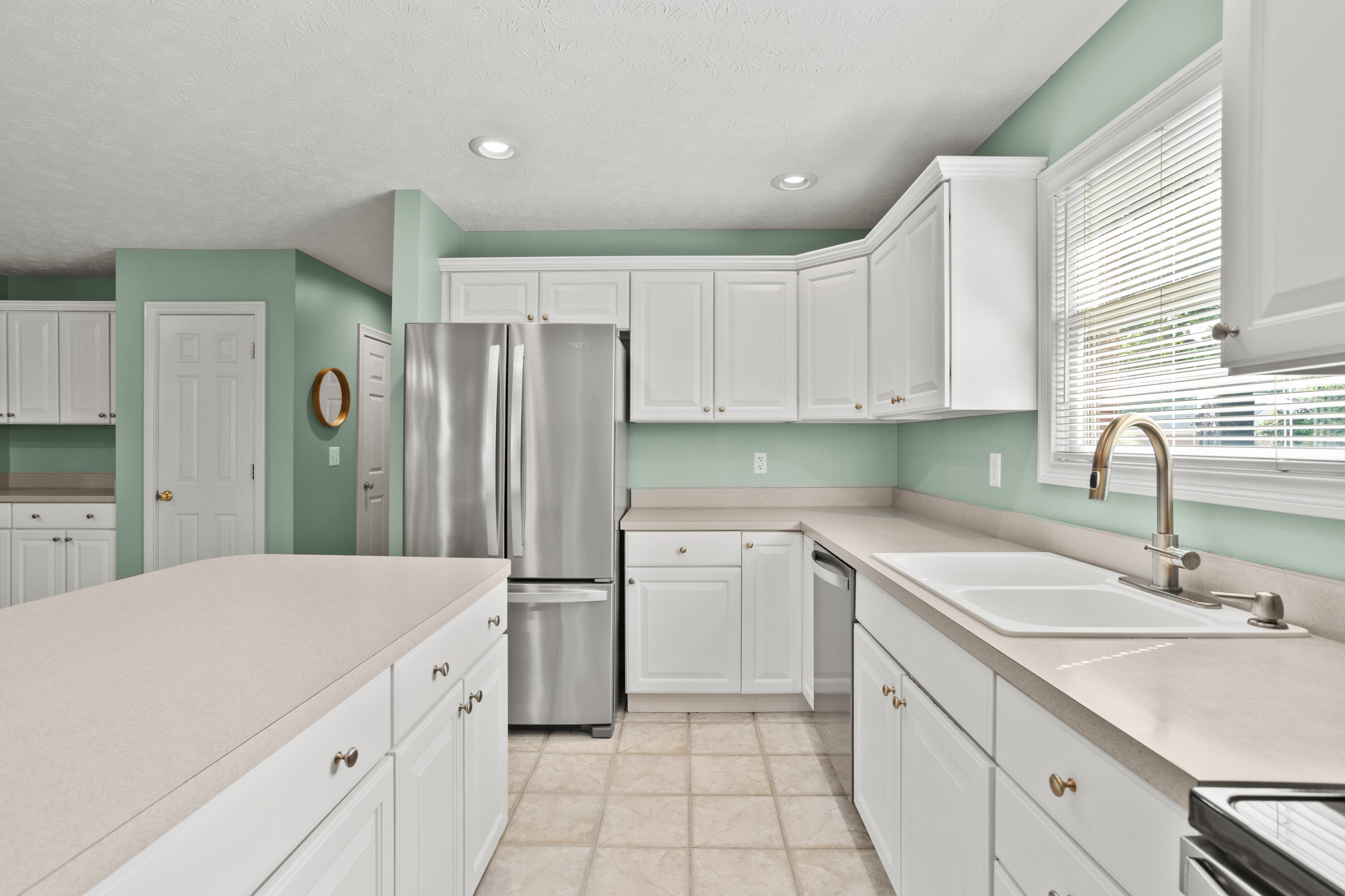 2365 Worthington, Troy, Ohio 45373