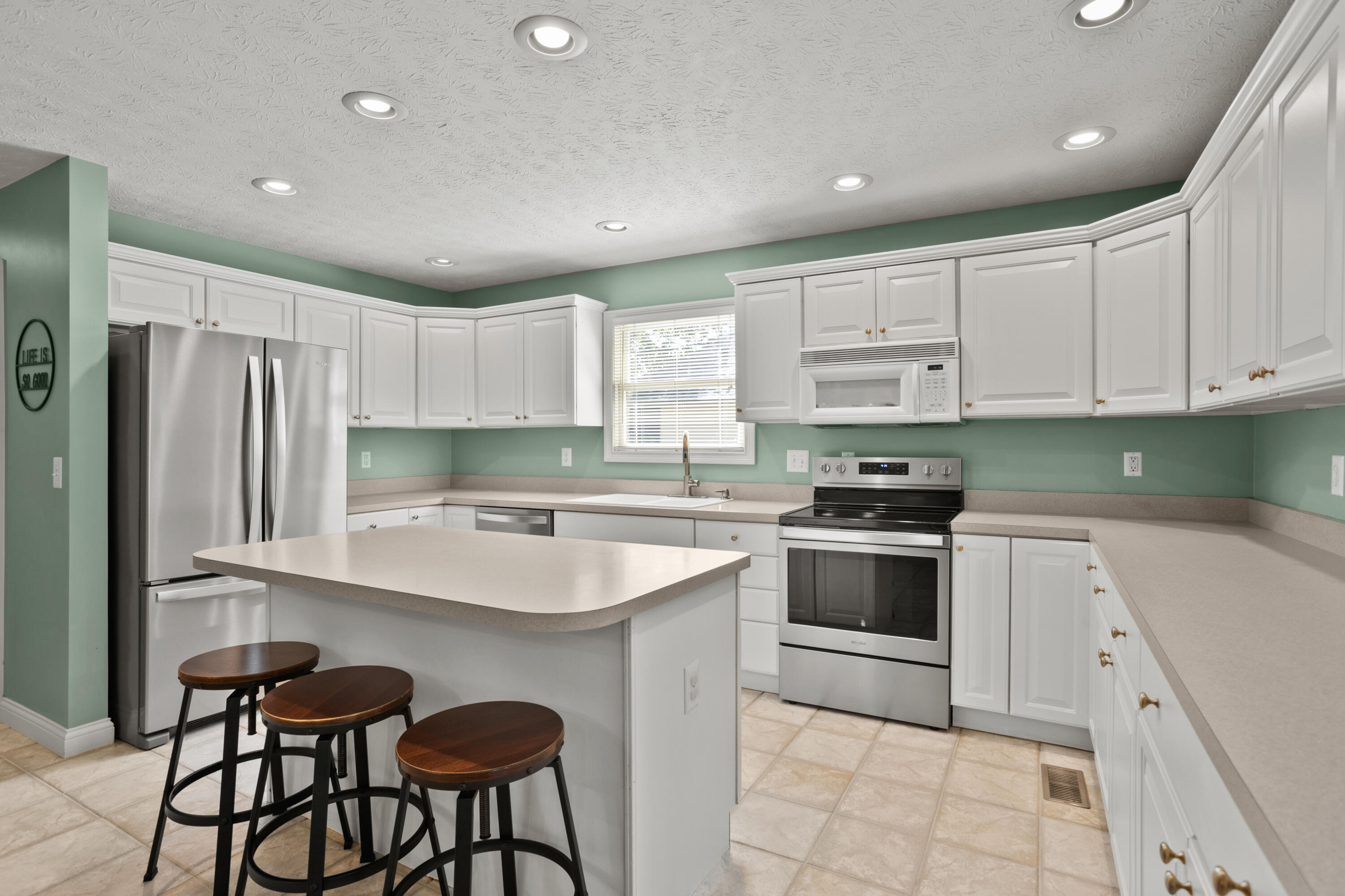 2365 Worthington, Troy, Ohio 45373