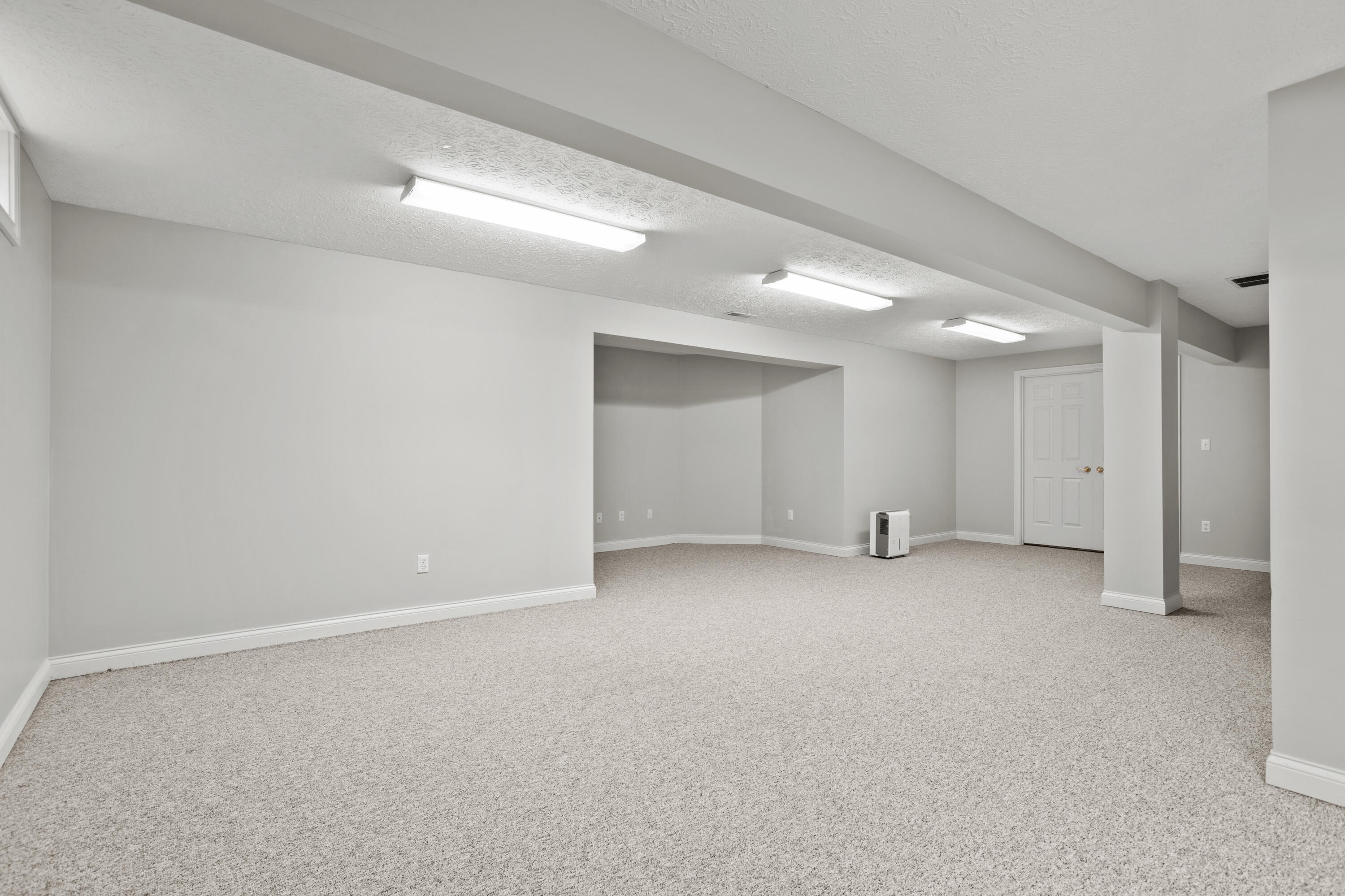 2365 Worthington, Troy, Ohio 45373