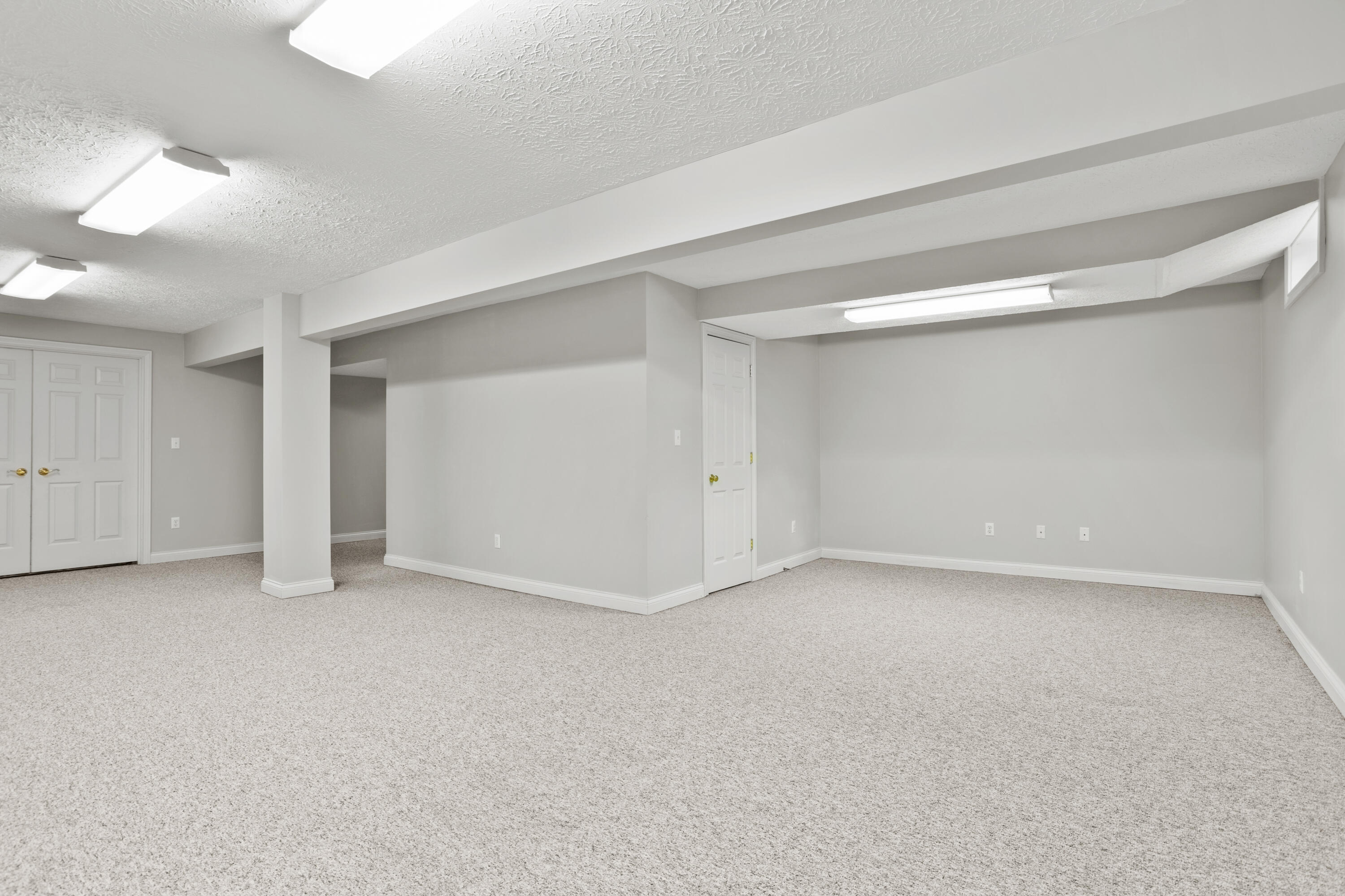 2365 Worthington, Troy, Ohio 45373