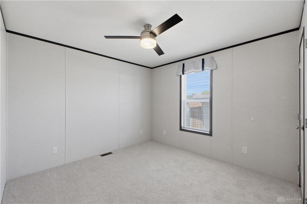 125 South Point, Fairborn, Ohio 45324