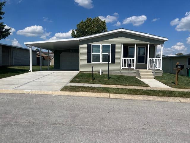 125 South Point, Fairborn, Ohio 45324