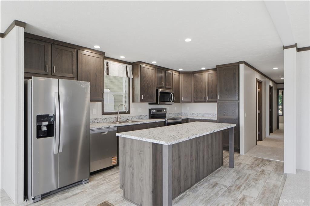 125 South Point, Fairborn, Ohio 45324