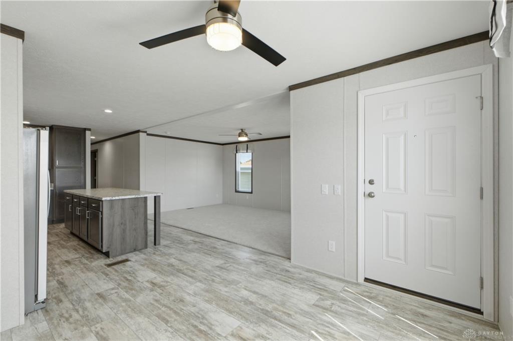 125 South Point, Fairborn, Ohio 45324