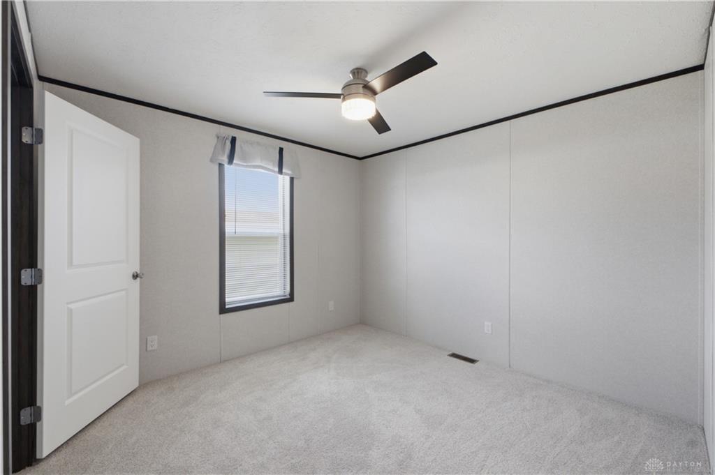 125 South Point, Fairborn, Ohio 45324