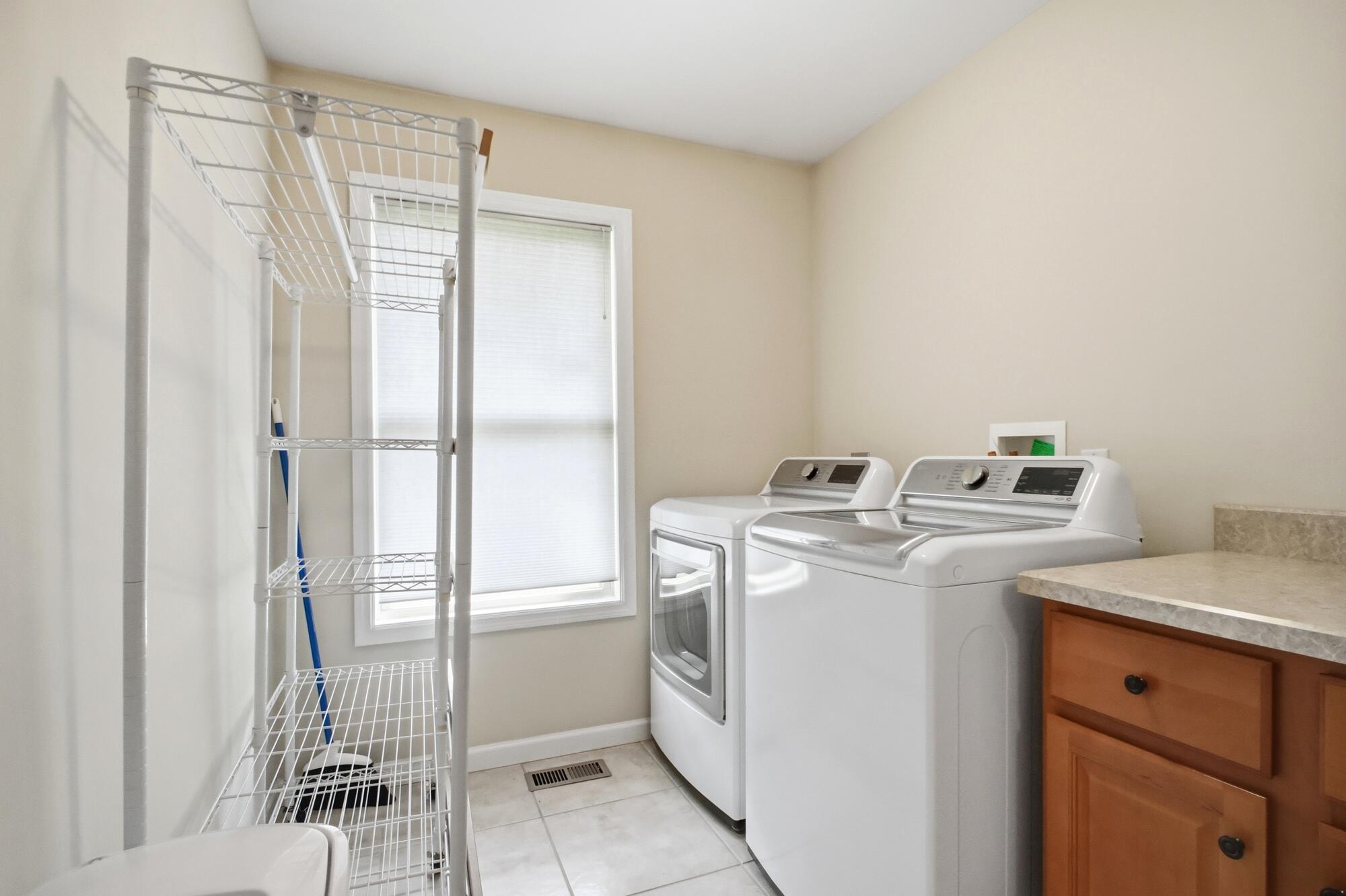 1742 Northpoint, Springfield, Ohio 45503