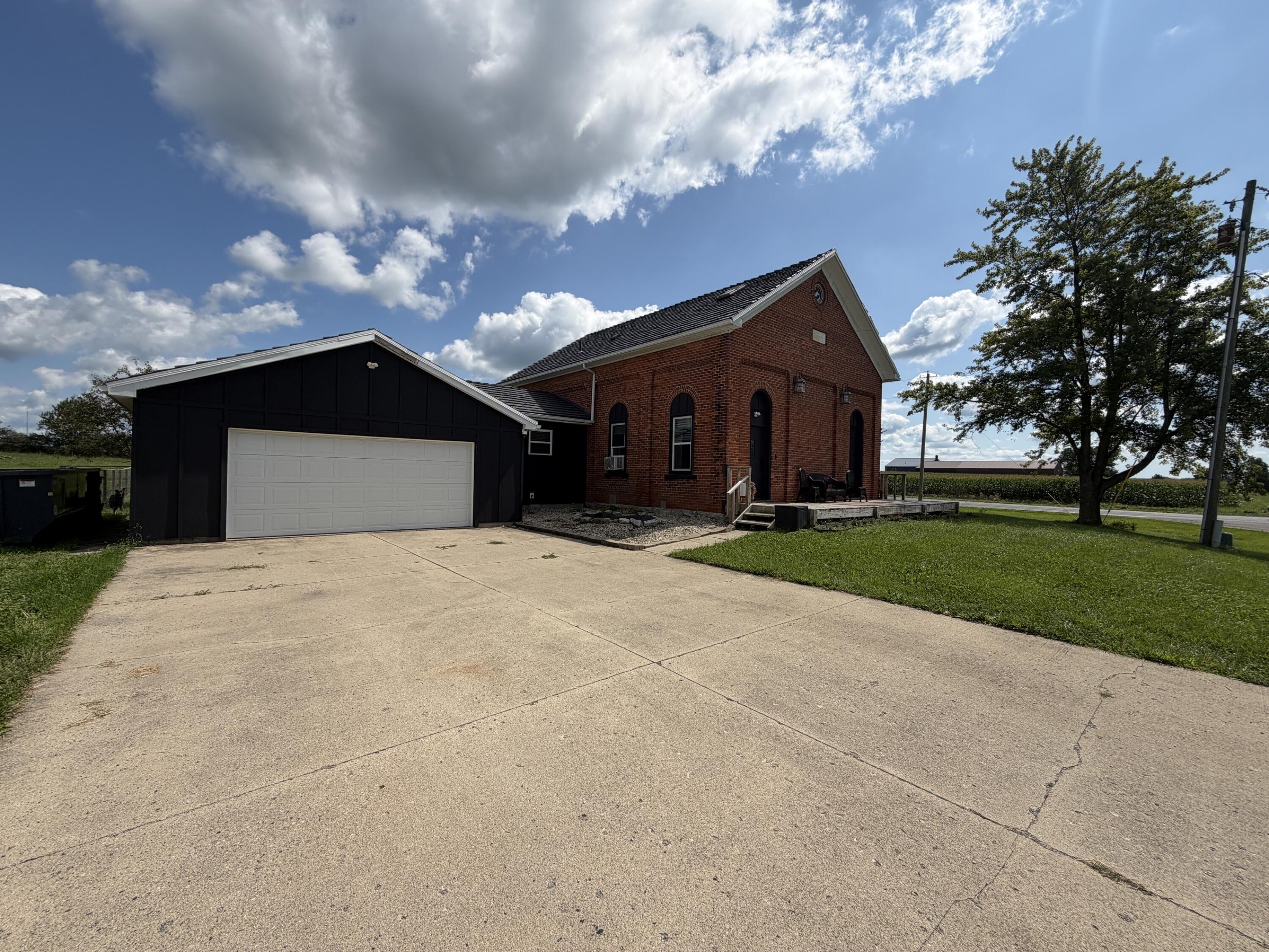 13510 Pasco Montra, Anna, Ohio 45302