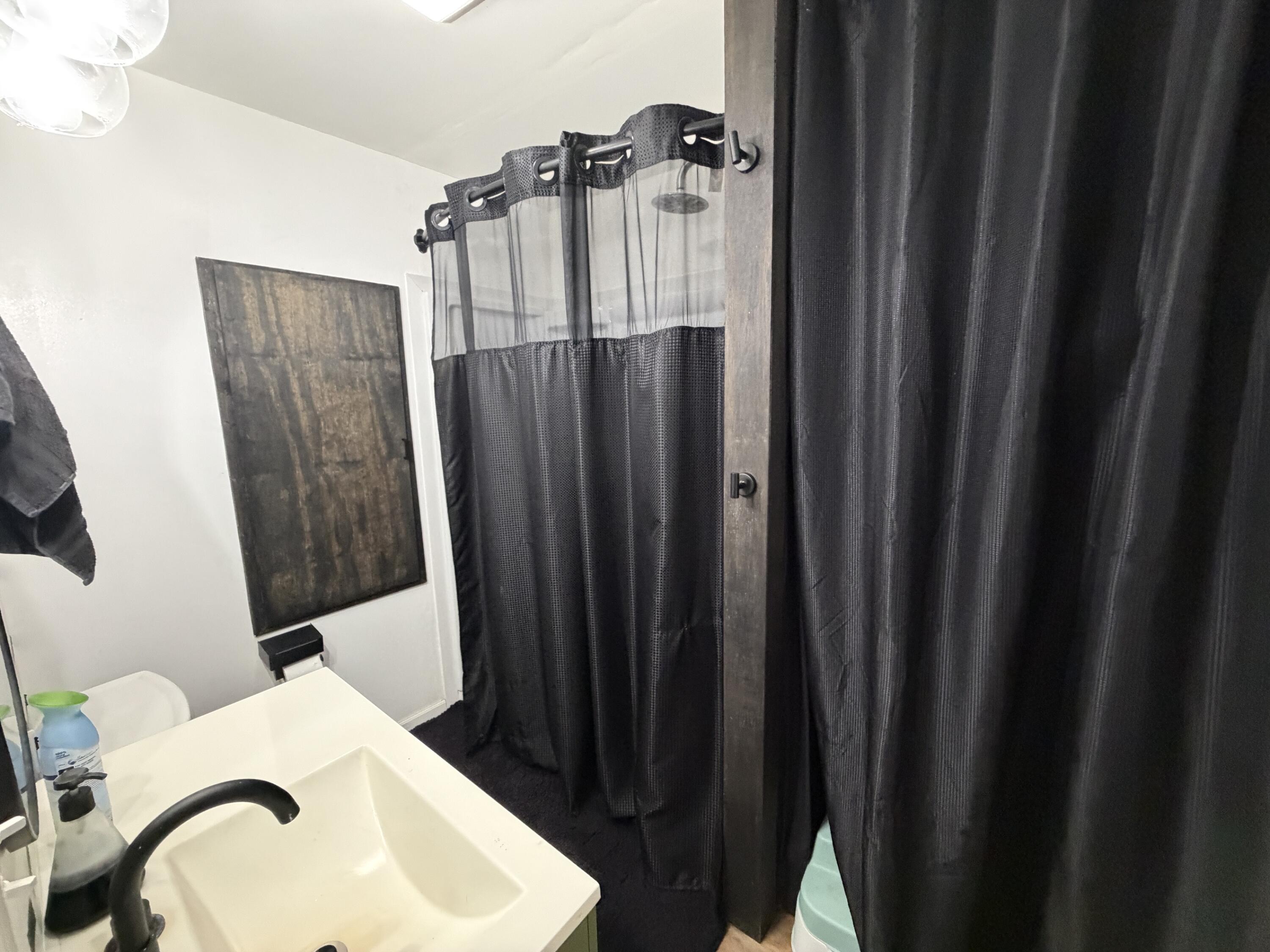 13510 Pasco Montra, Anna, Ohio 45302