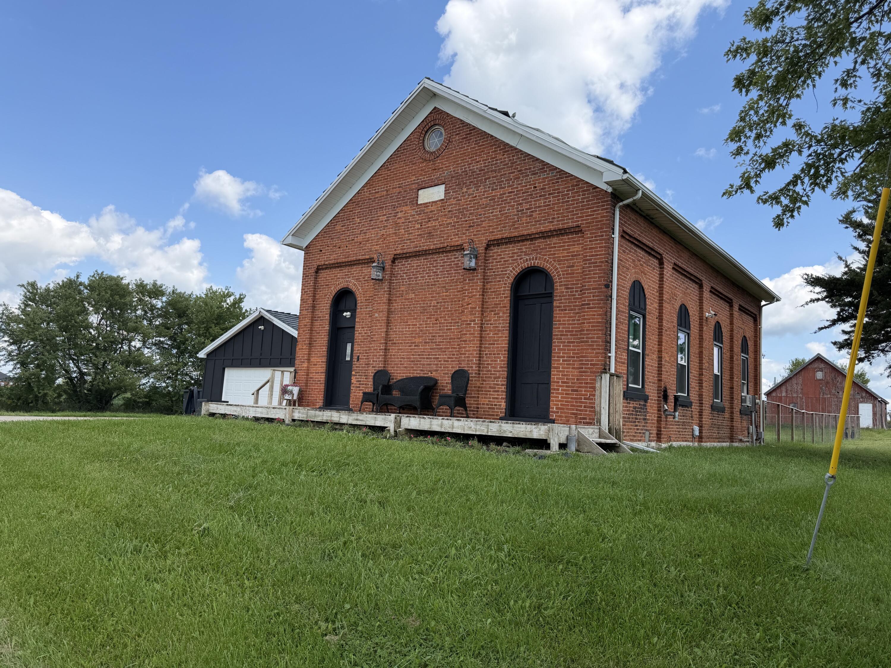13510 Pasco Montra, Anna, Ohio 45302