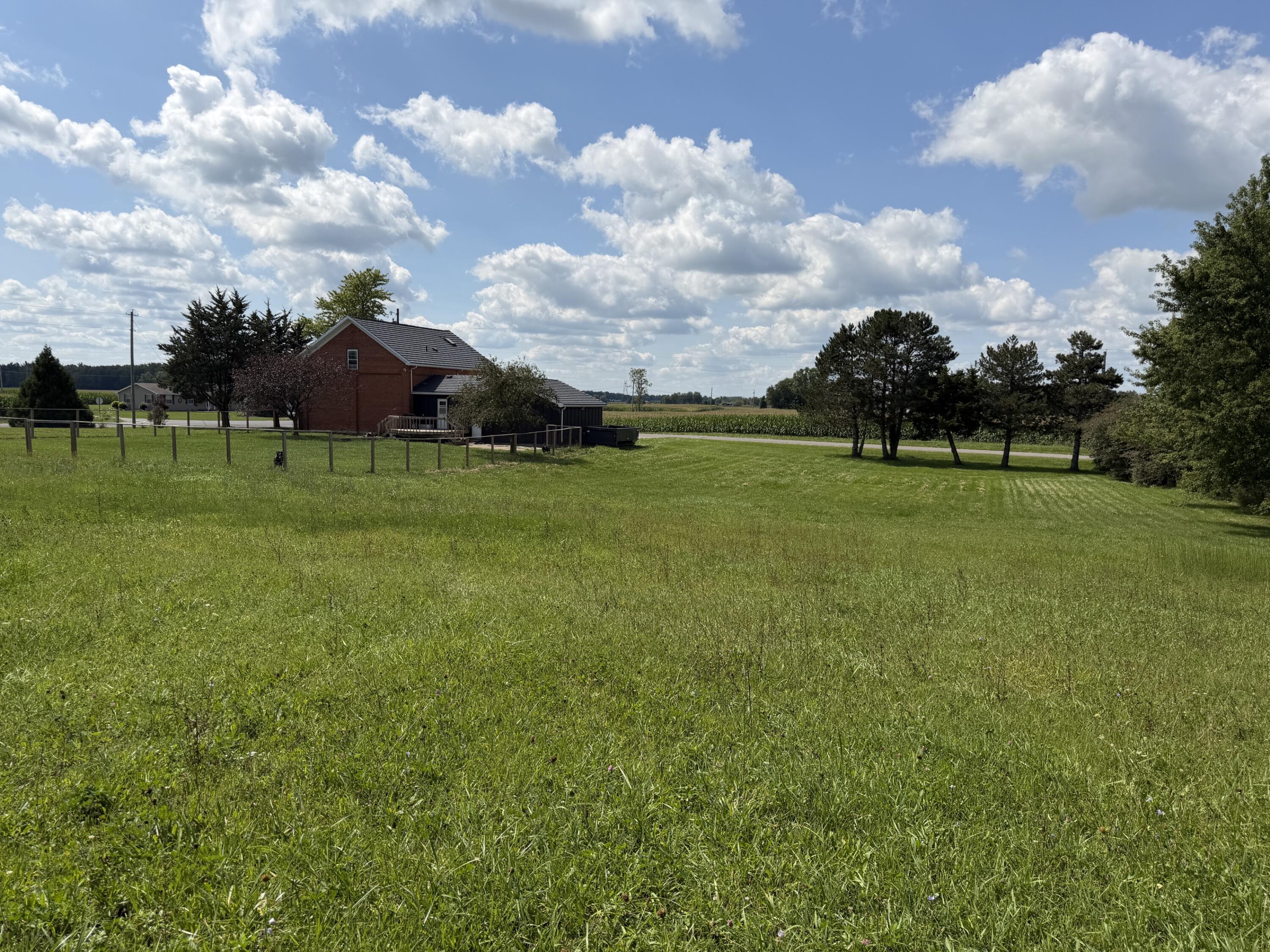 13510 Pasco Montra, Anna, Ohio 45302