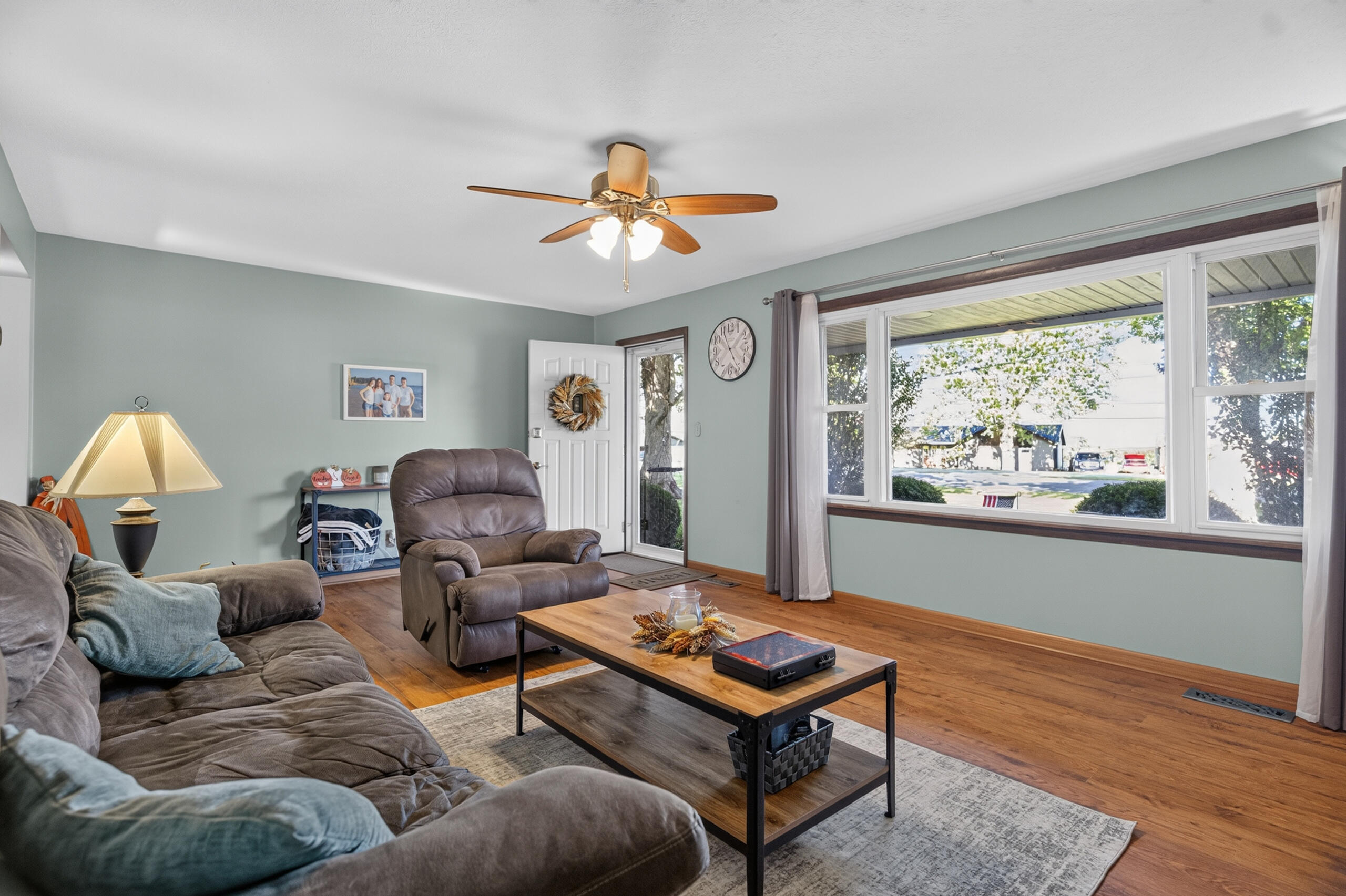 910 Miller, De Graff, Ohio 43318