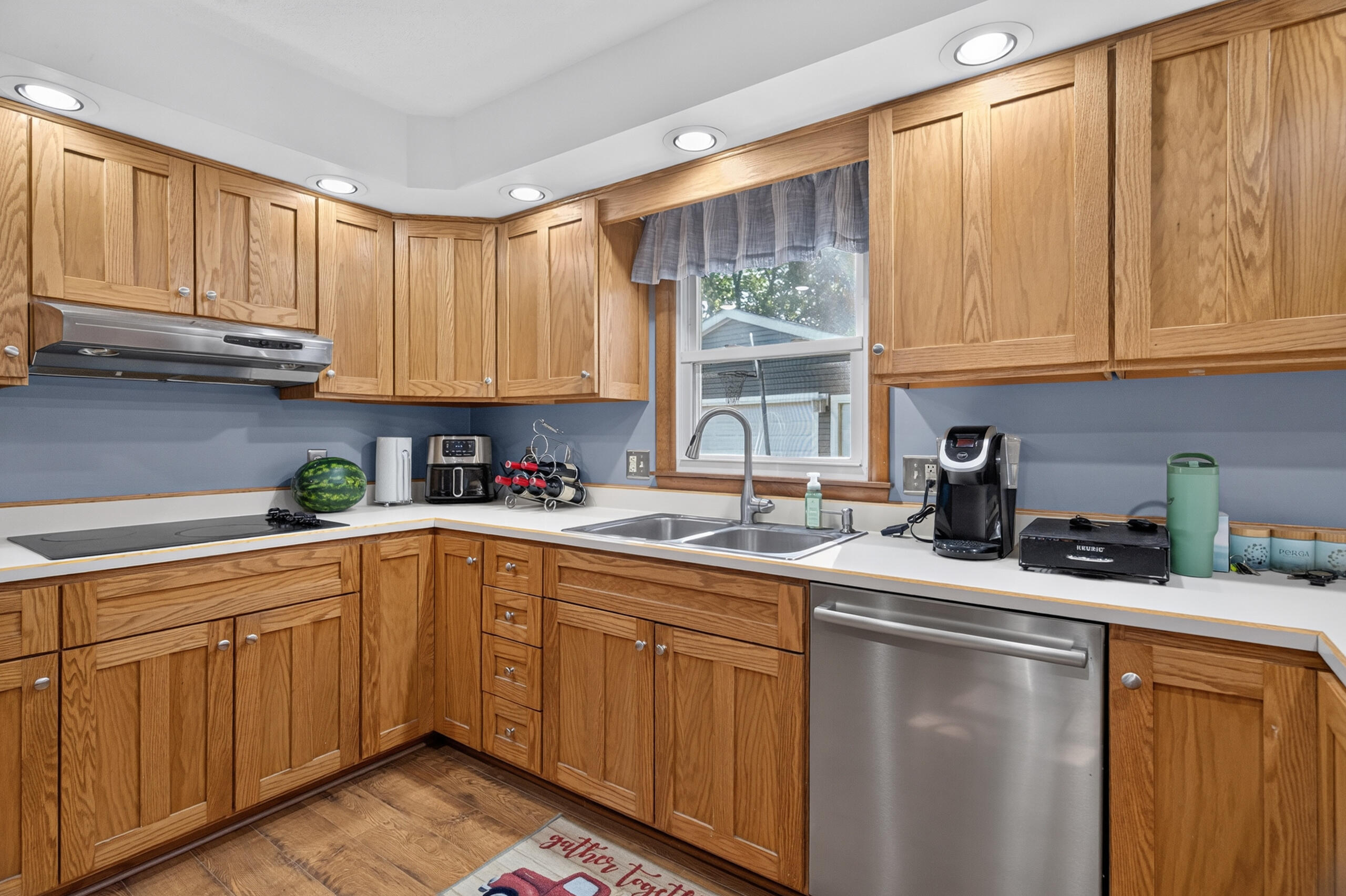 910 Miller, De Graff, Ohio 43318