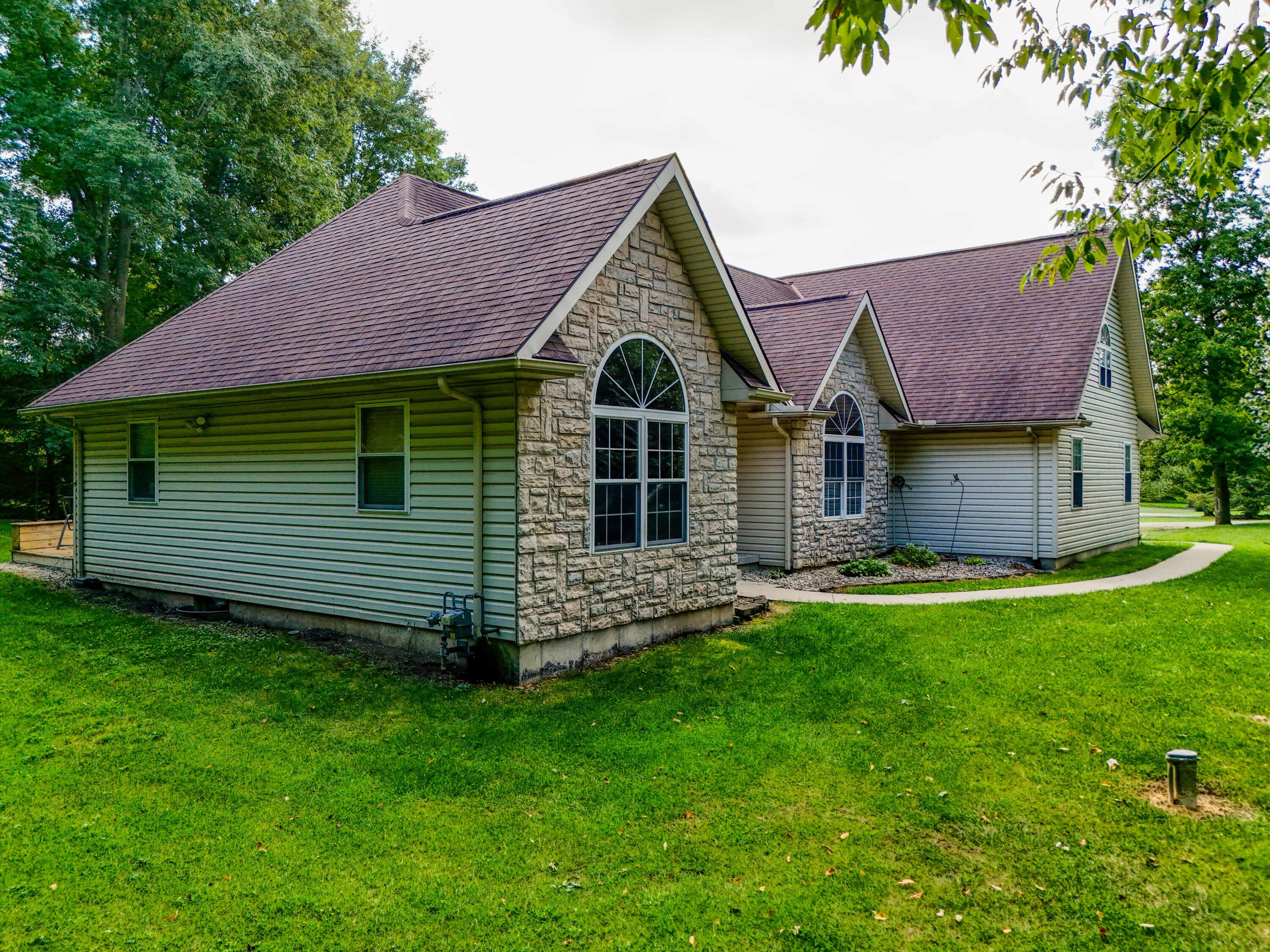 1074 Township Road 185, Bellefontaine, Ohio 43311