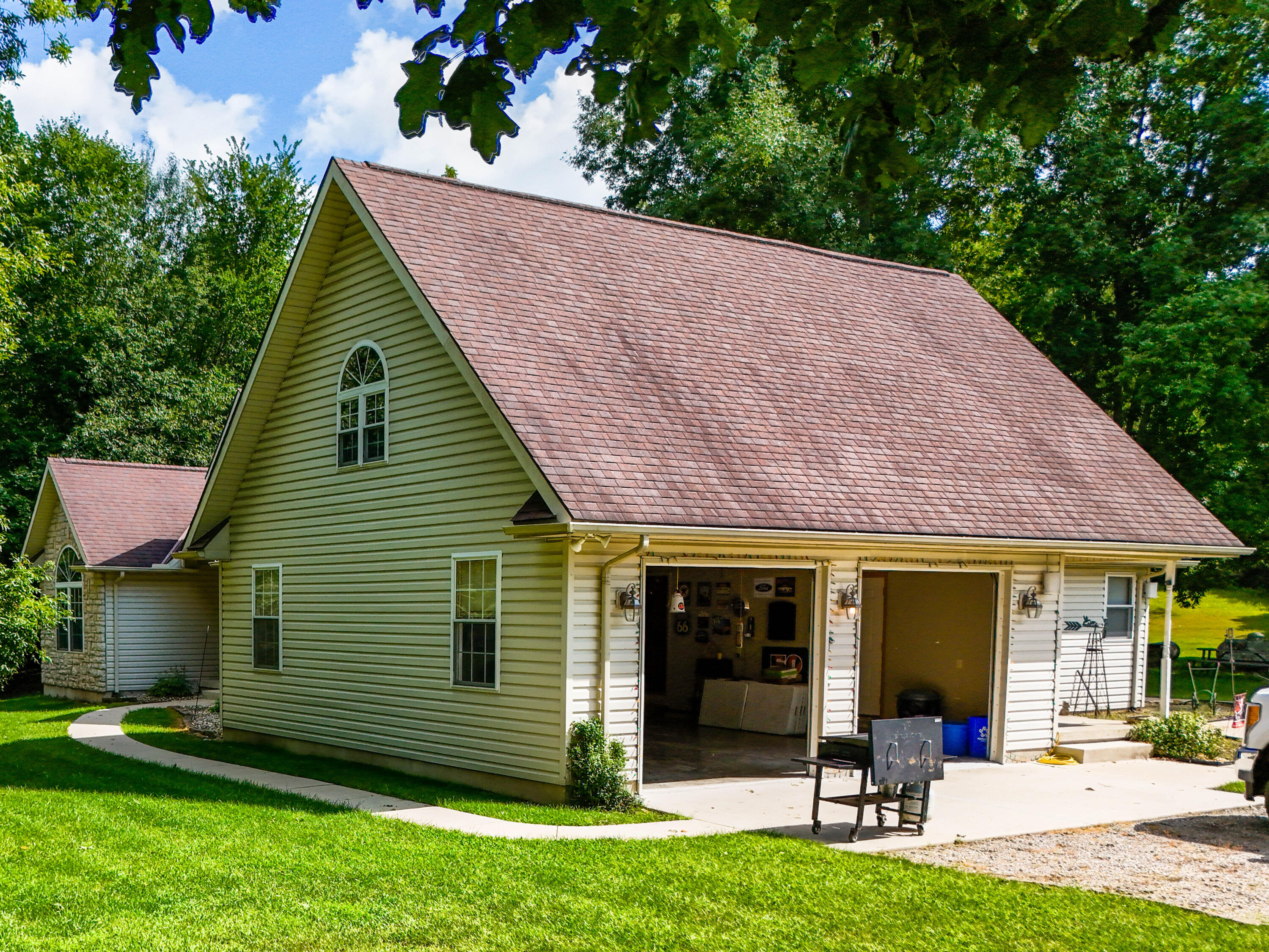 1074 Township Road 185, Bellefontaine, Ohio 43311