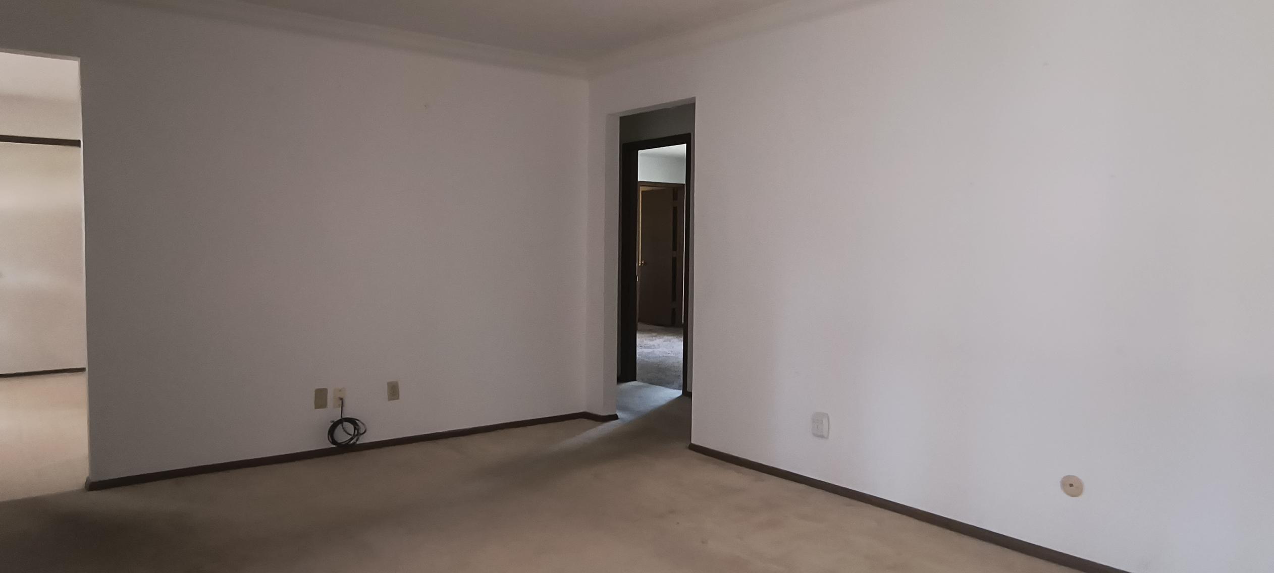 2230 Manhattan, Springfield, Ohio 45504