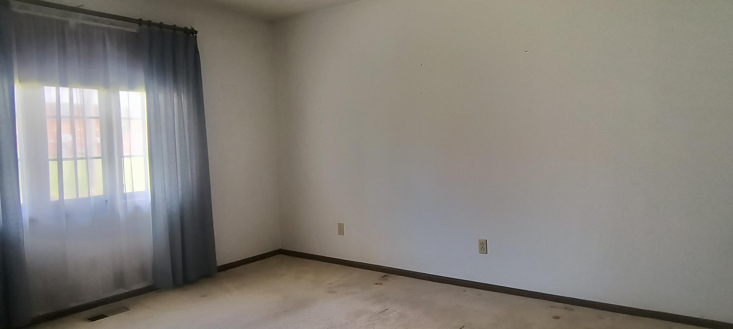 2230 Manhattan, Springfield, Ohio 45504