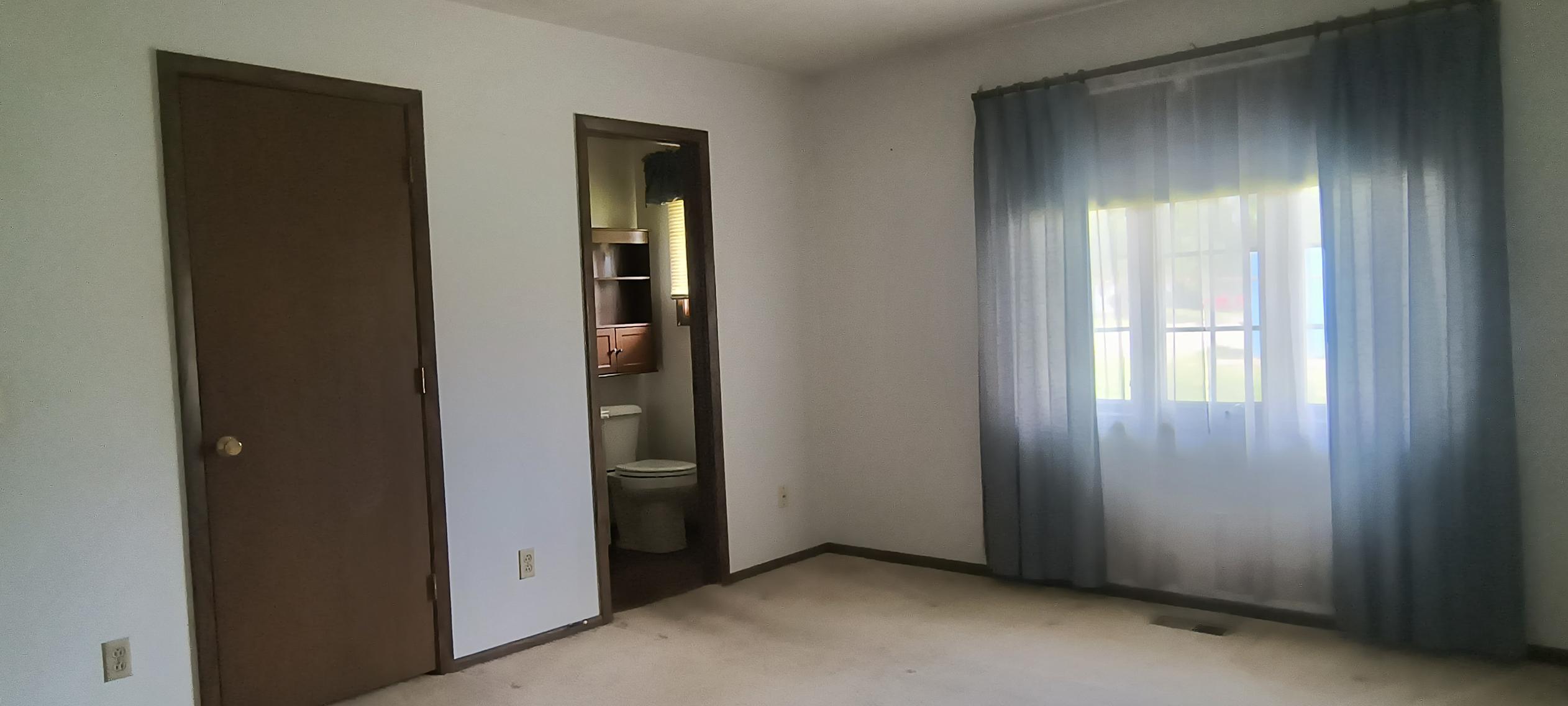 2230 Manhattan, Springfield, Ohio 45504