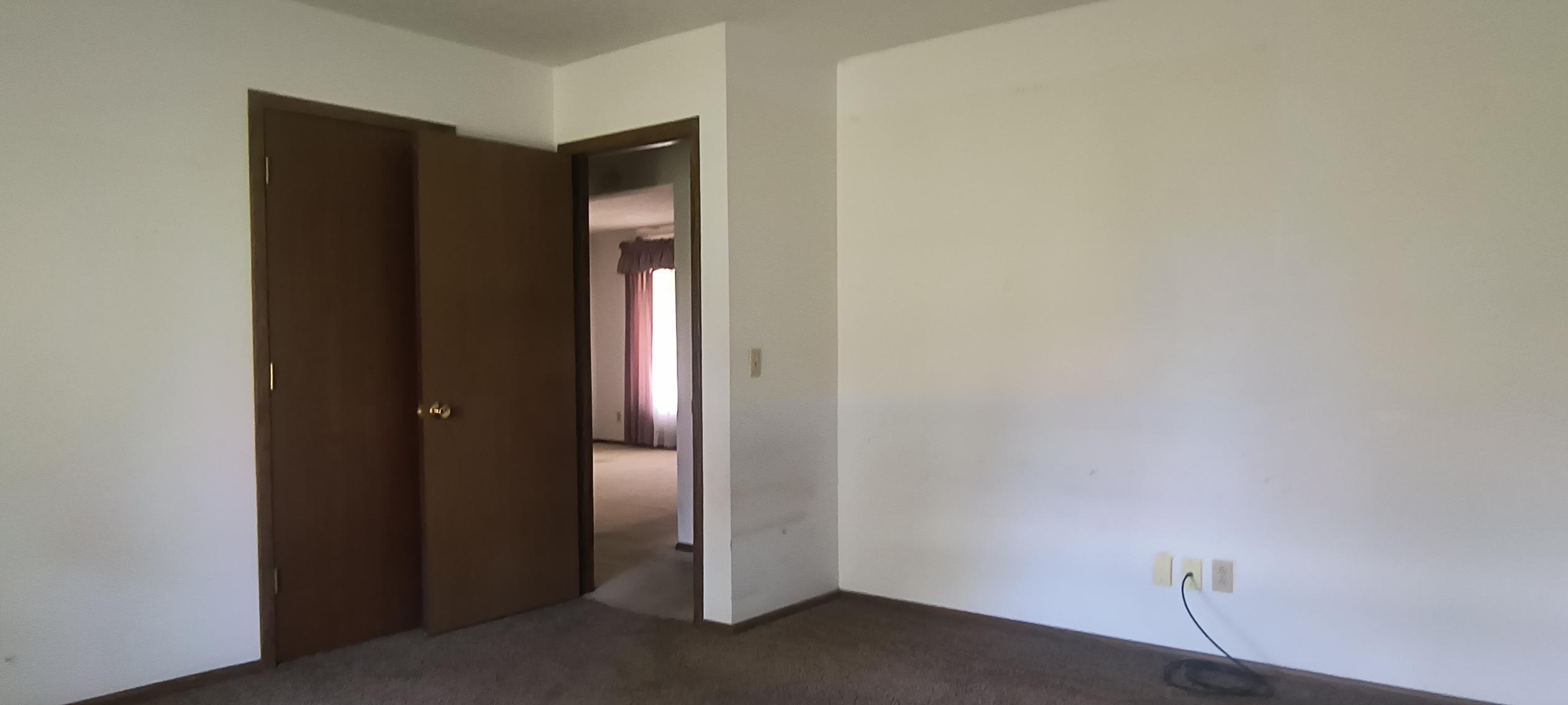 2230 Manhattan, Springfield, Ohio 45504