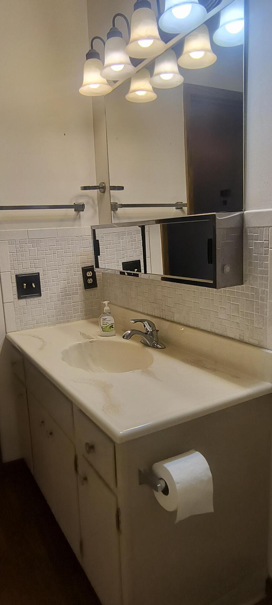 2230 Manhattan, Springfield, Ohio 45504