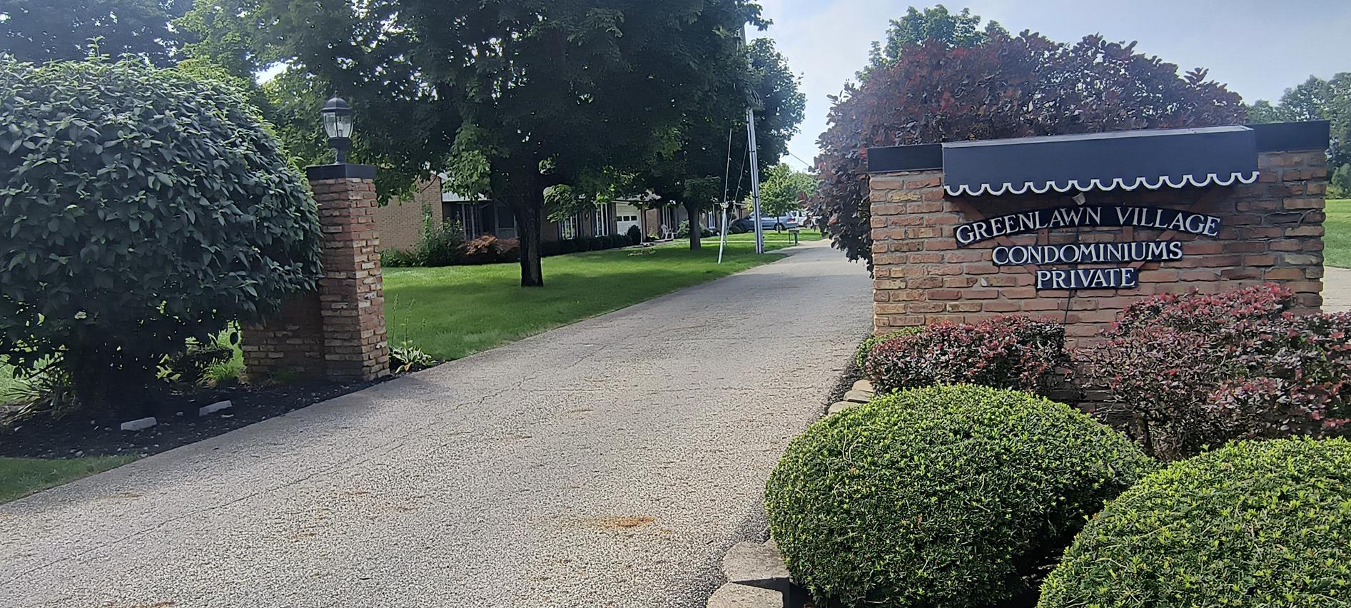 2230 Manhattan, Springfield, Ohio 45504