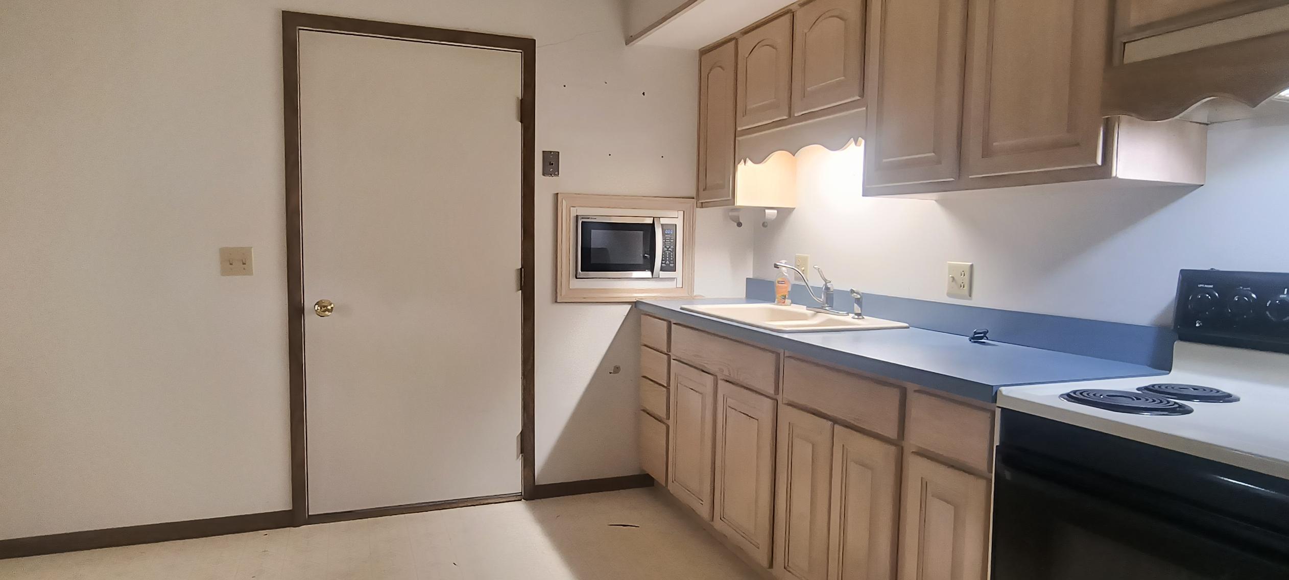 2230 Manhattan, Springfield, Ohio 45504