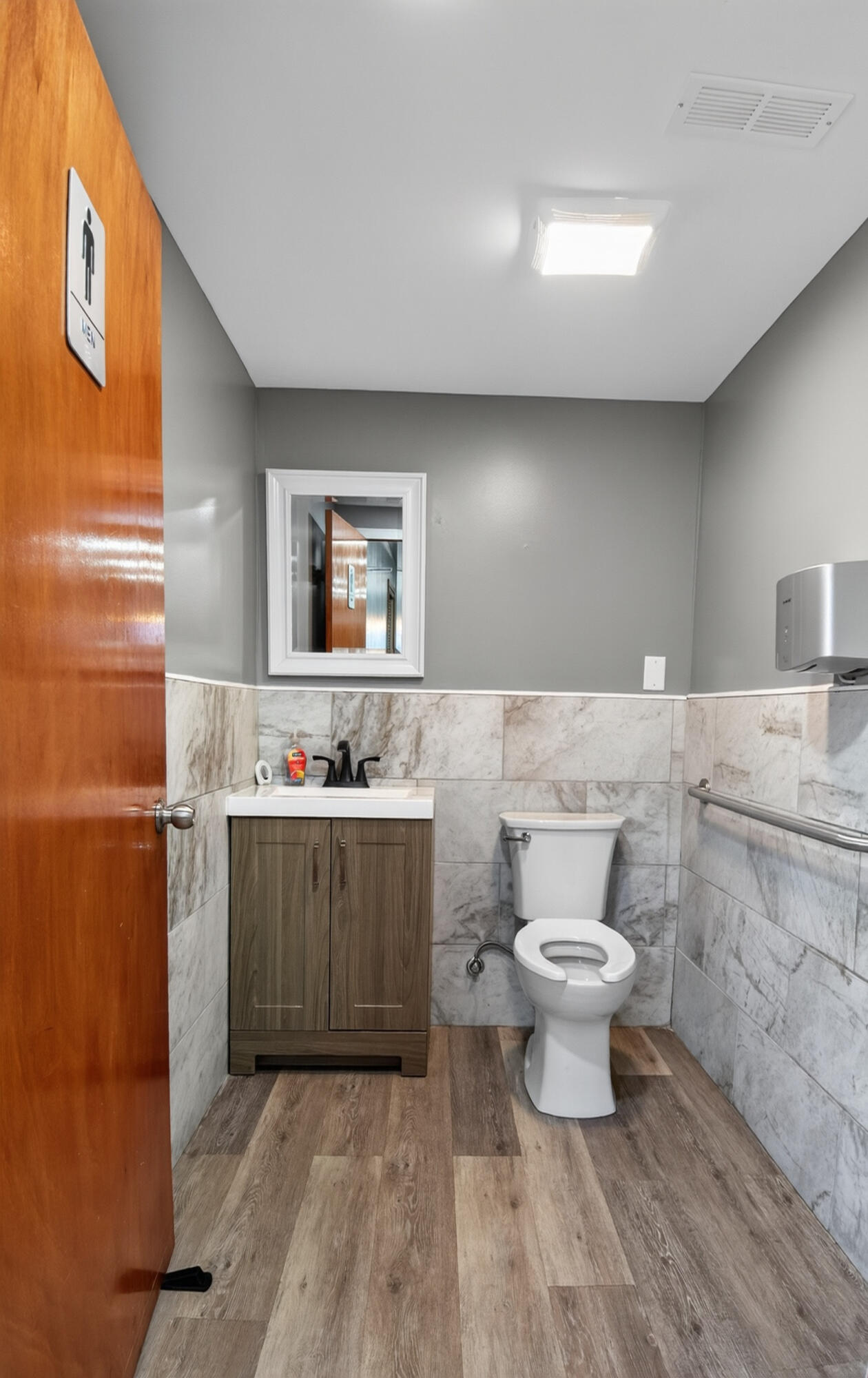 5425 Main, Dayton, Ohio 45415