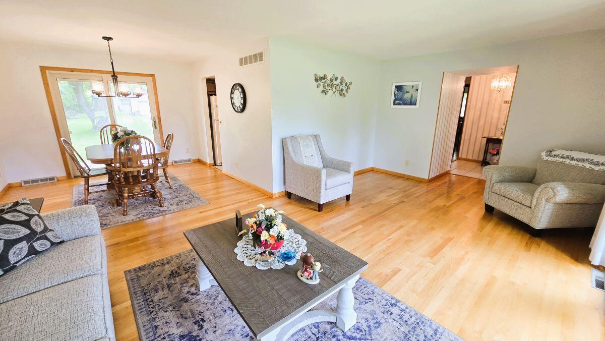 6407 Floyd, Springfield, Ohio 45502