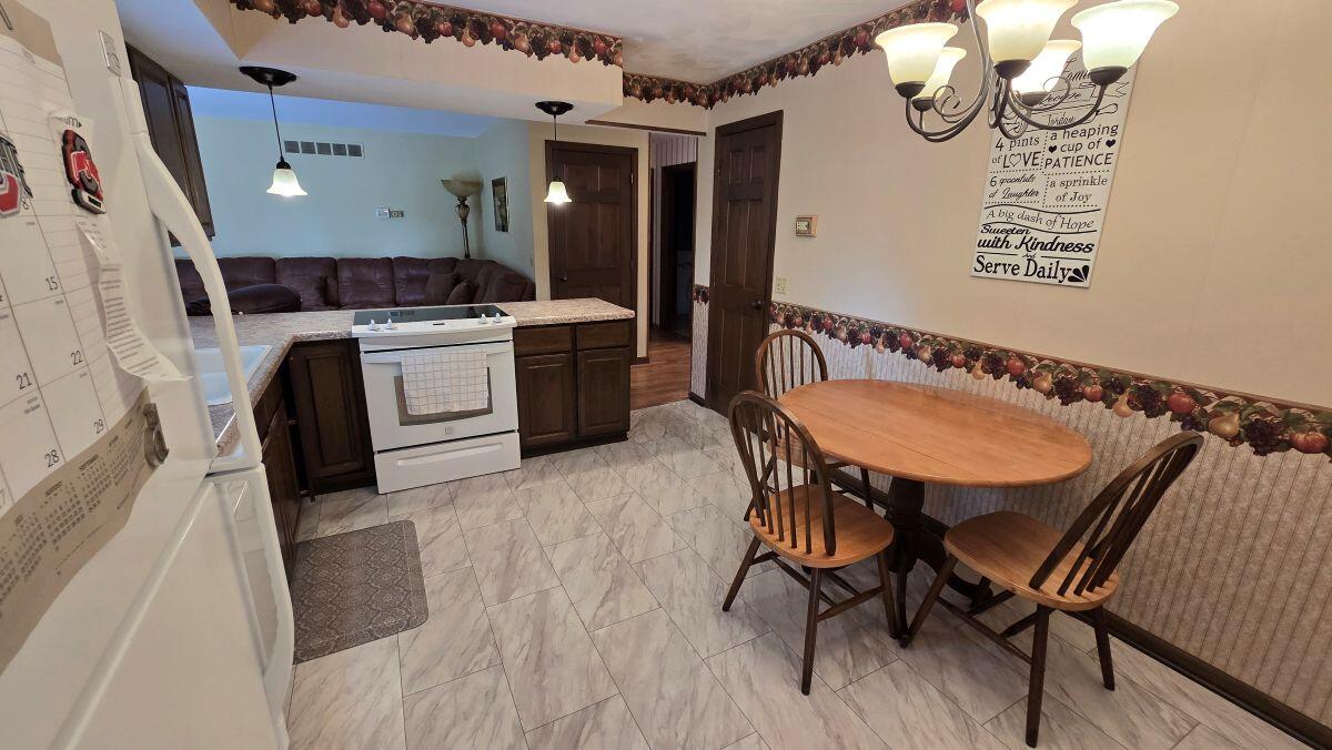 6407 Floyd, Springfield, Ohio 45502