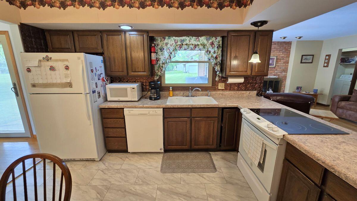 6407 Floyd, Springfield, Ohio 45502
