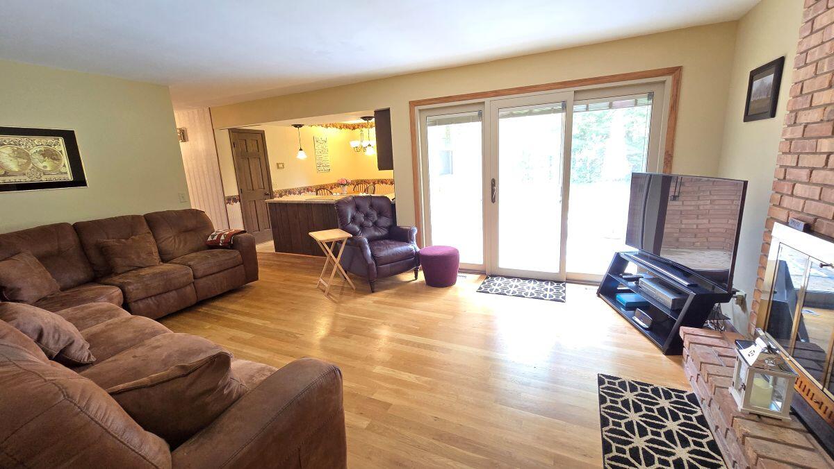 6407 Floyd, Springfield, Ohio 45502